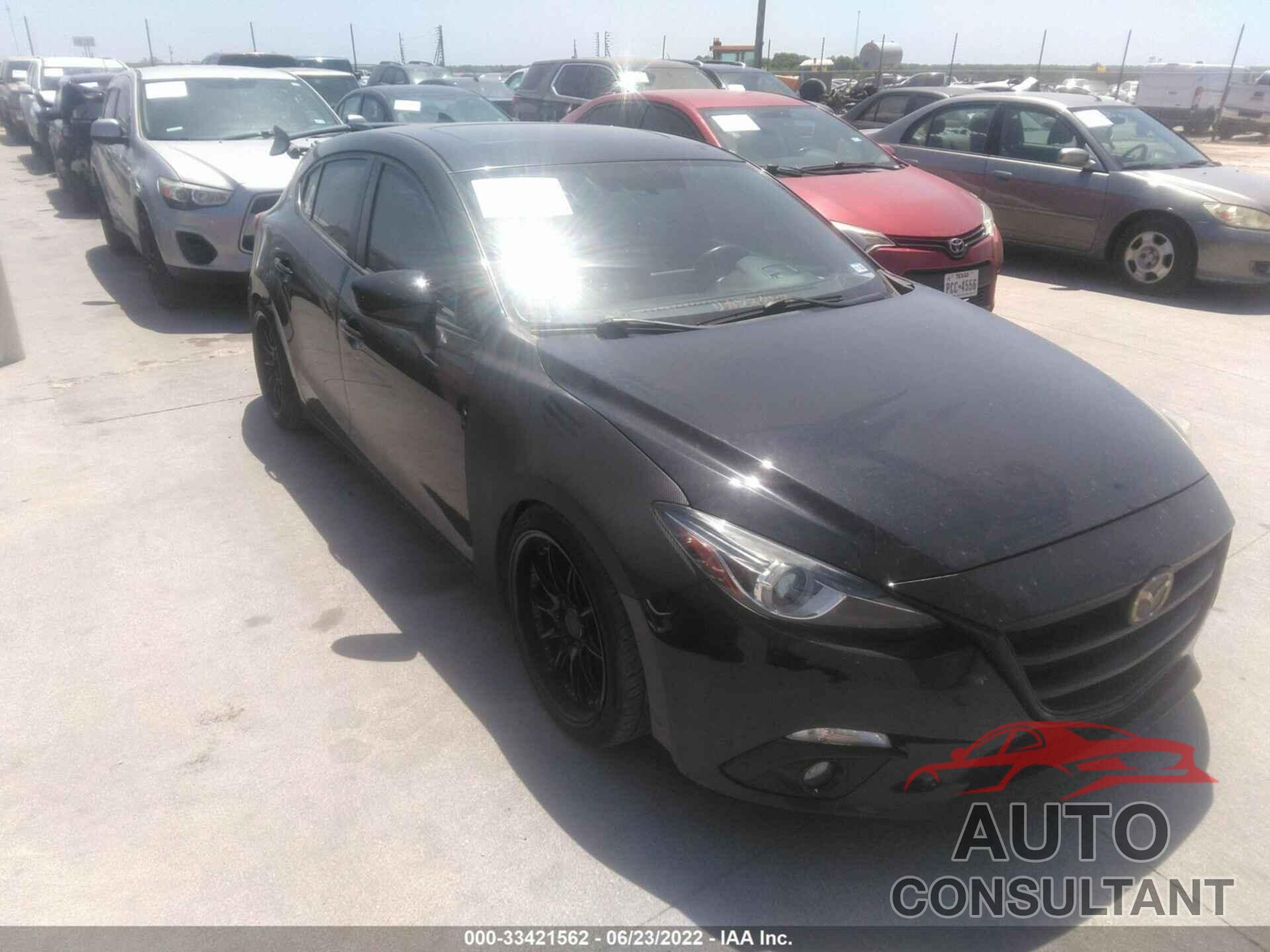 MAZDA MAZDA3 2016 - JM1BM1N35G1346040