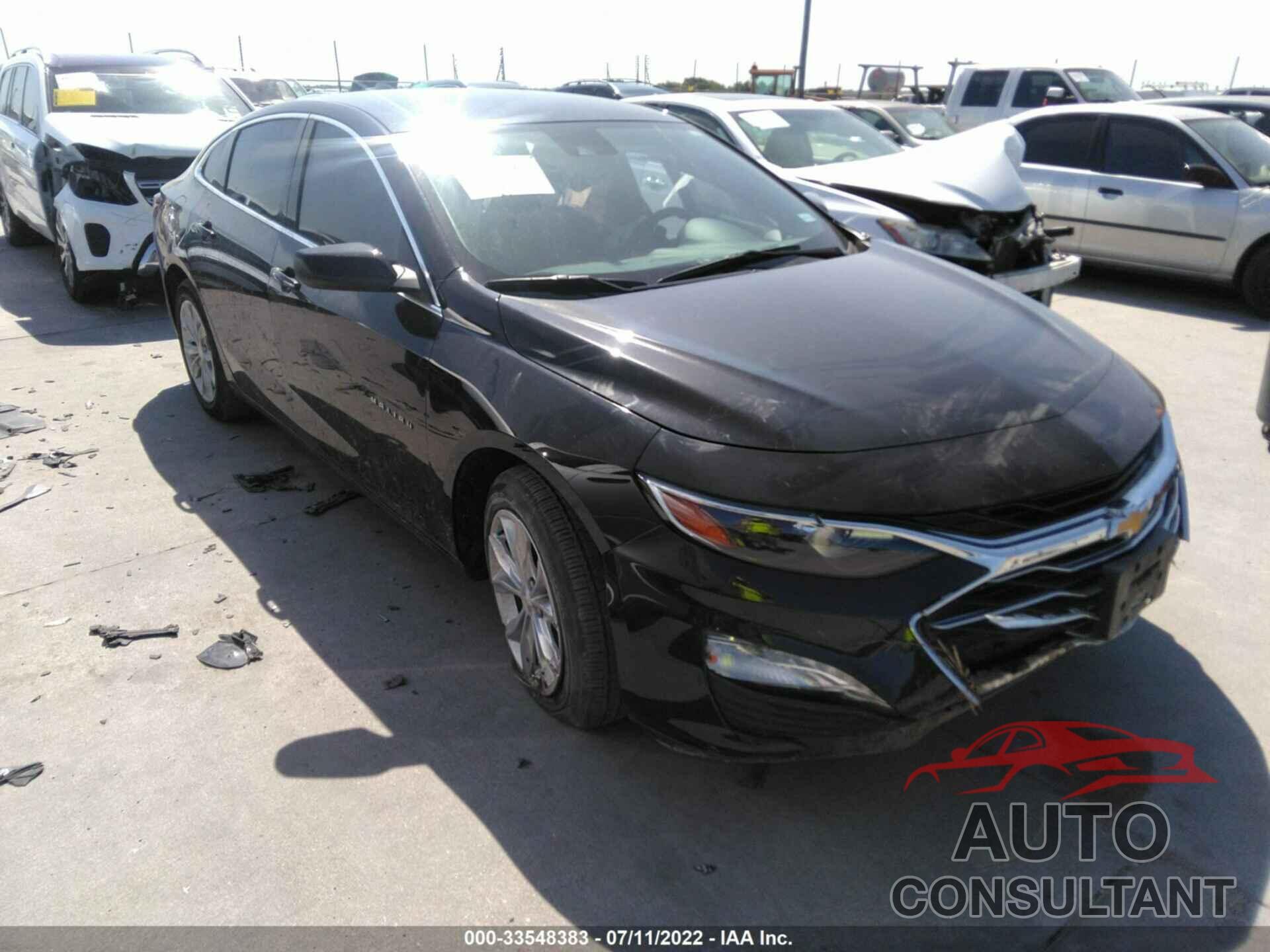 CHEVROLET MALIBU 2019 - 1G1ZD5STXKF228077