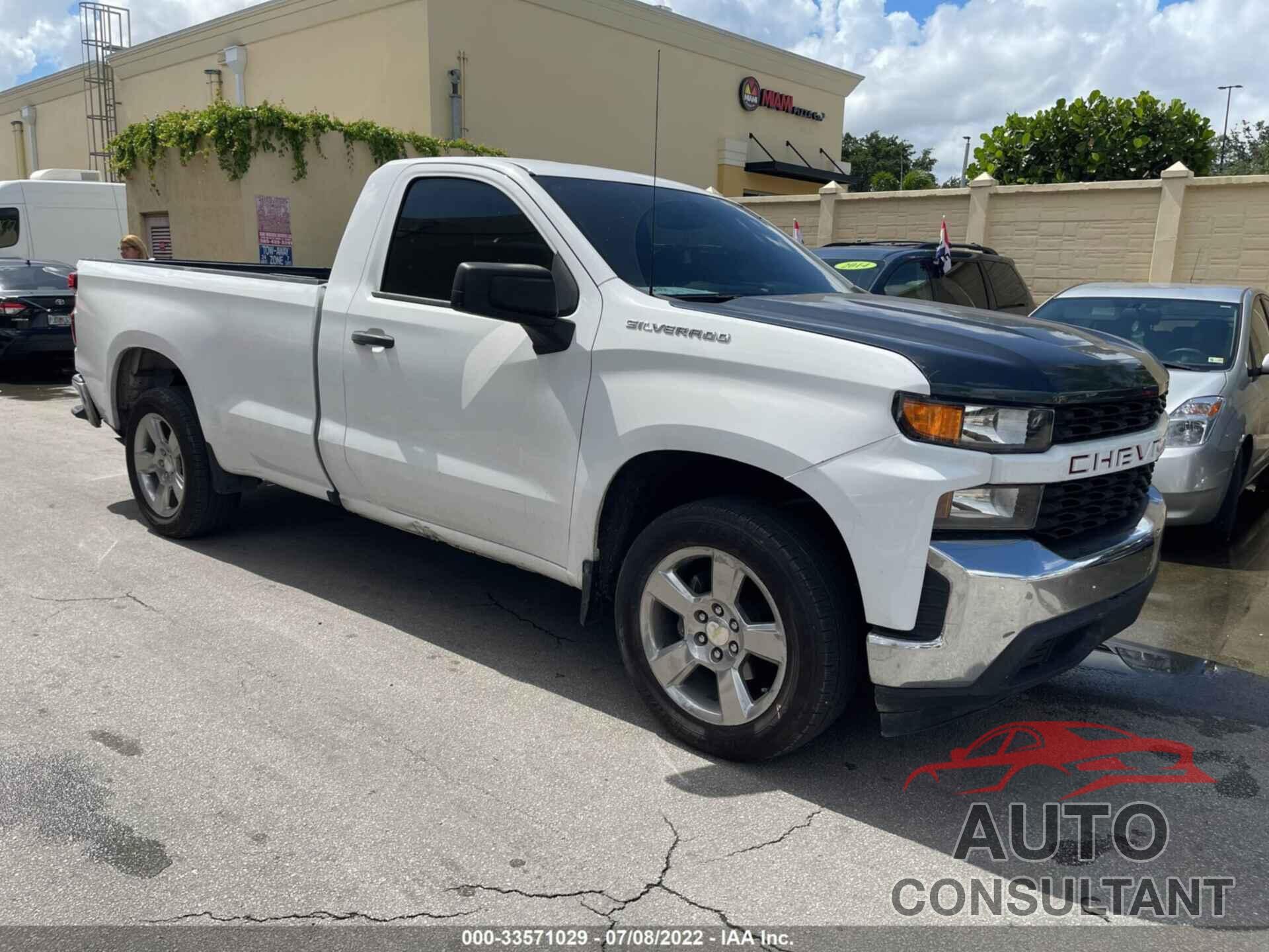 CHEVROLET SILVERADO 1500 2019 - 3GCNWAEF4KG279491