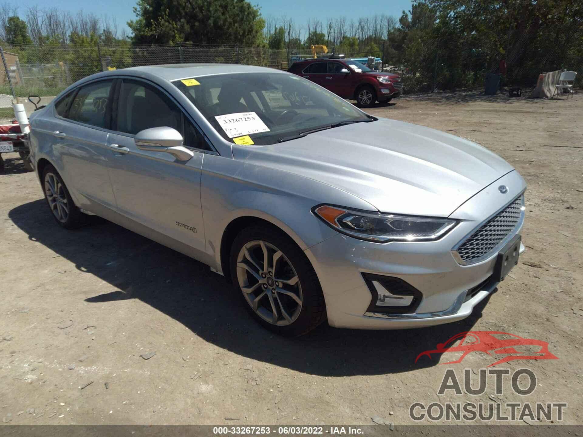 FORD FUSION HYBRID 2019 - 3FA6P0RU6KR119045