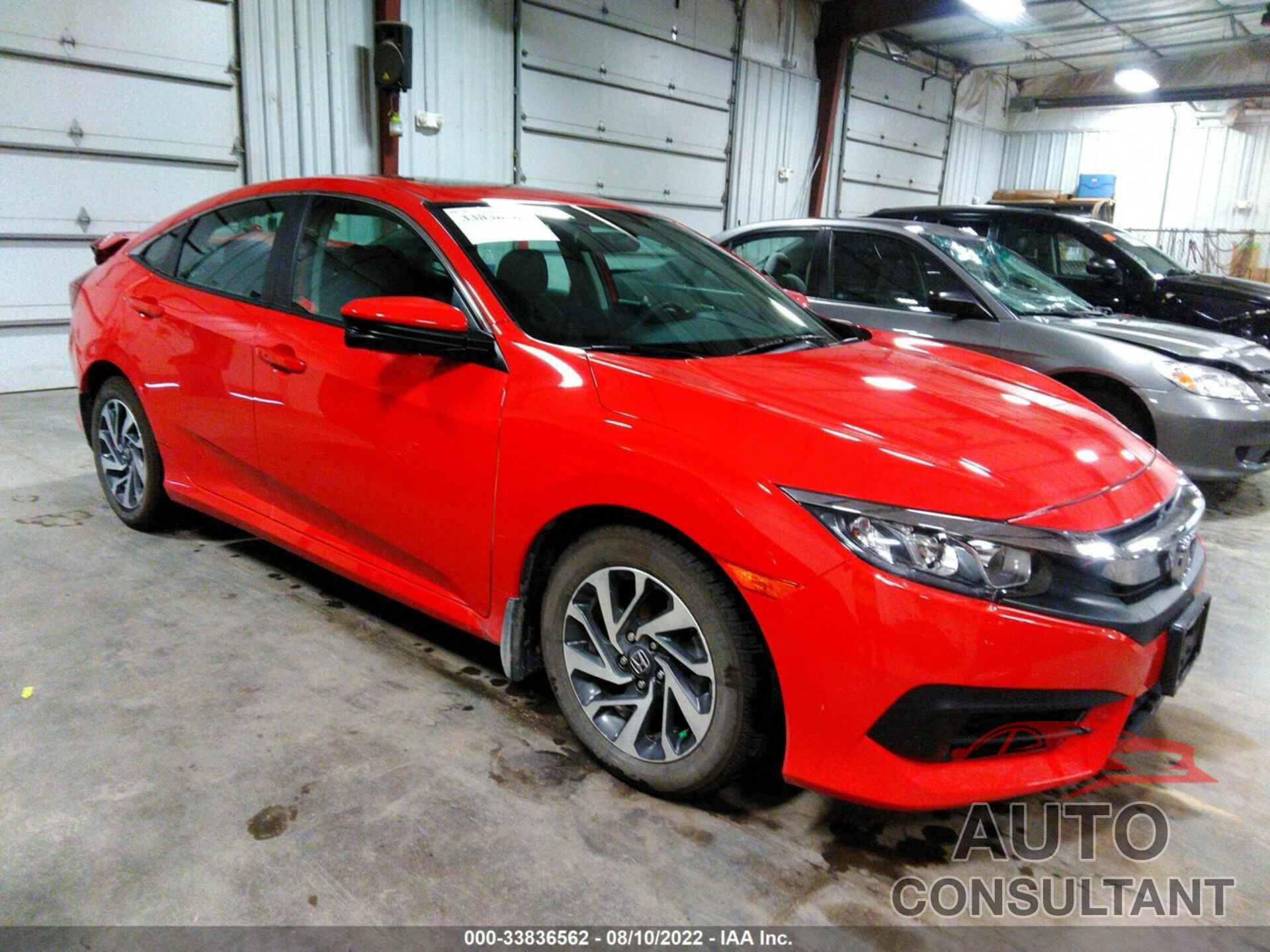 HONDA CIVIC 2017 - 2HGFC2F71HH532352