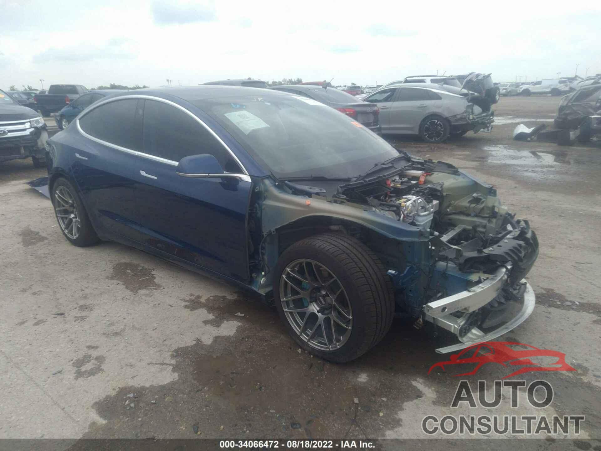 TESLA MODEL 3 2019 - 5YJ3E1EB9KF530096
