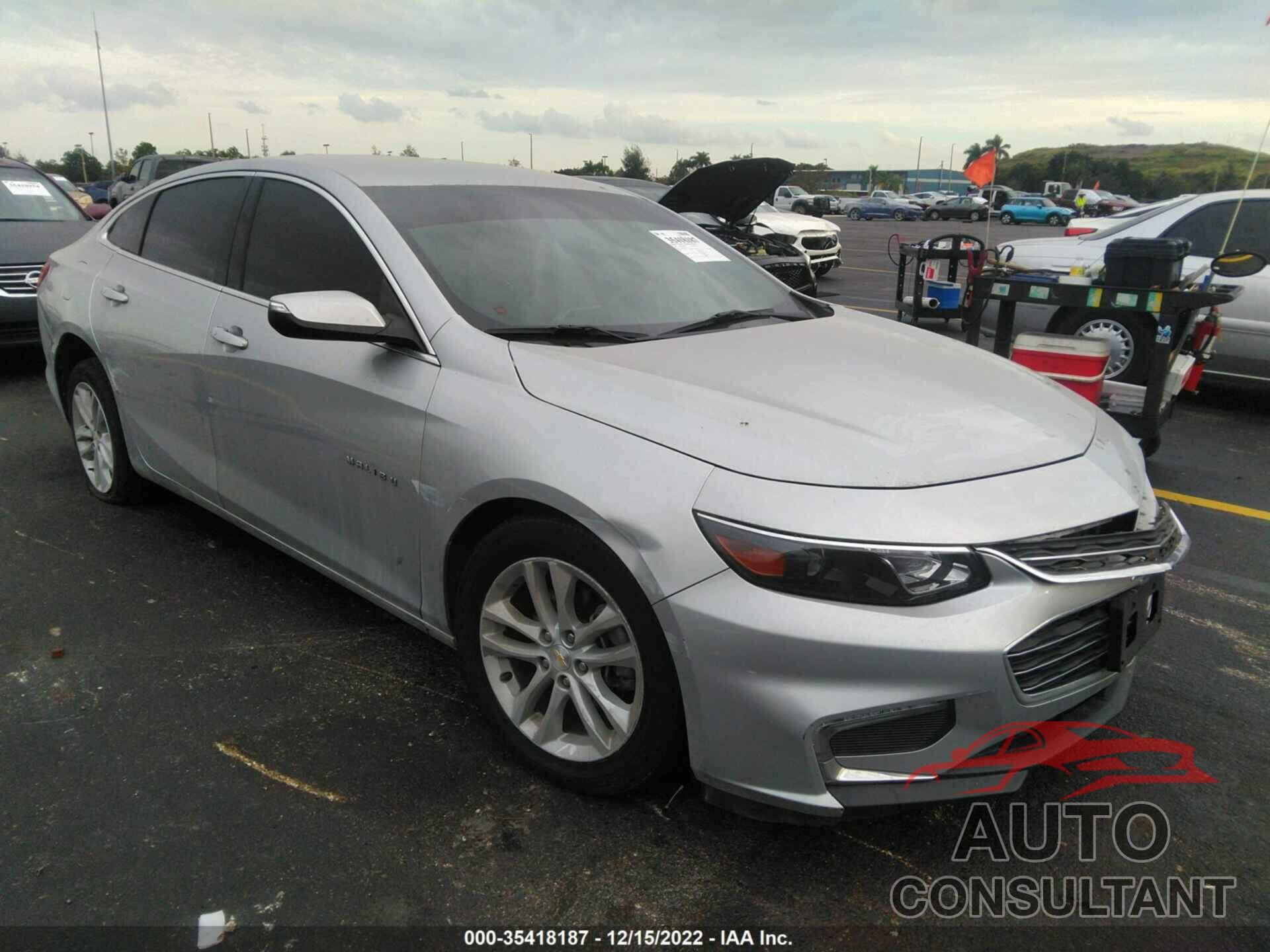 CHEVROLET MALIBU 2018 - 1G1ZD5ST3JF222524