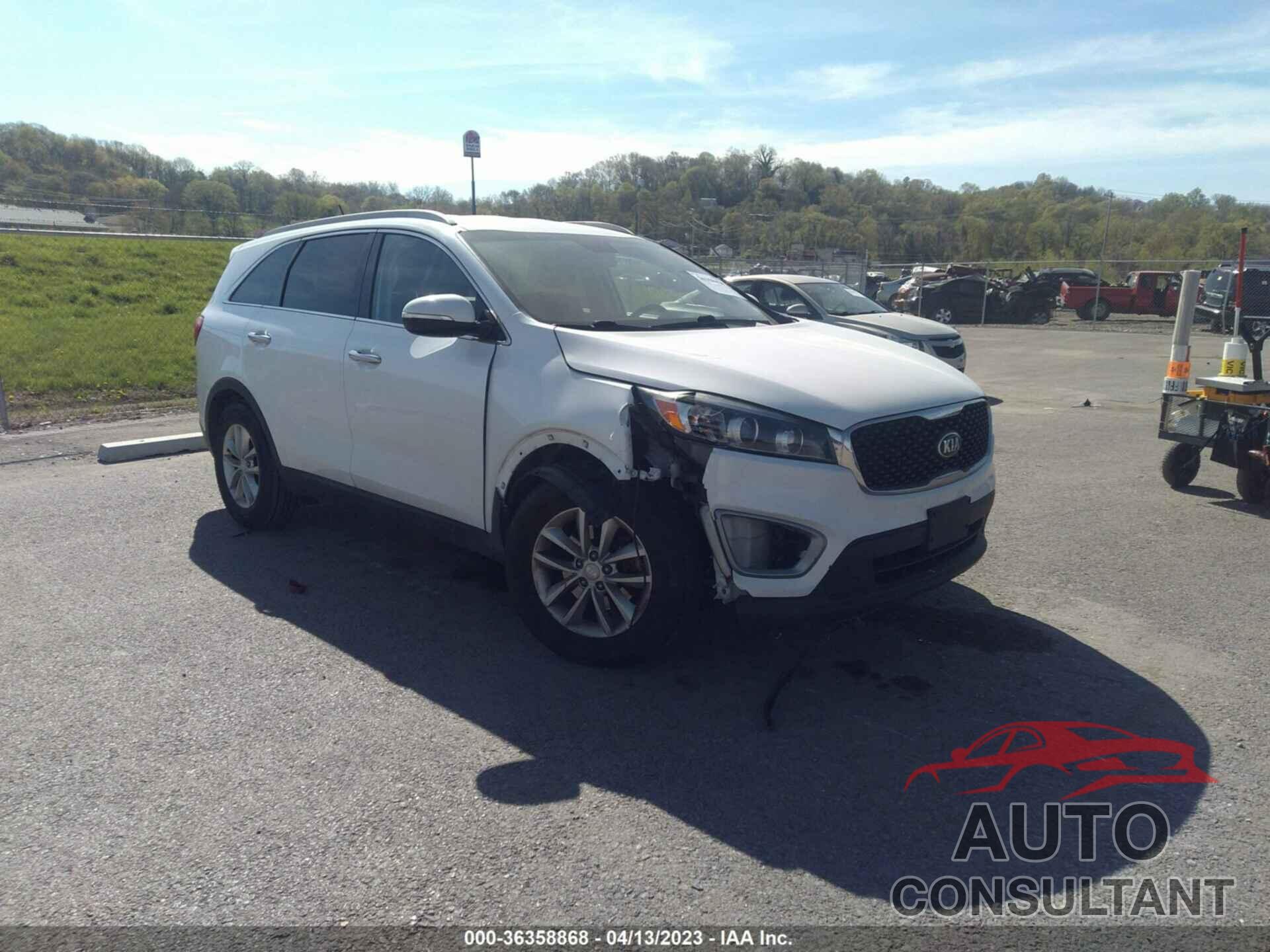 KIA SORENTO 2016 - 5XYPG4A51GG178077