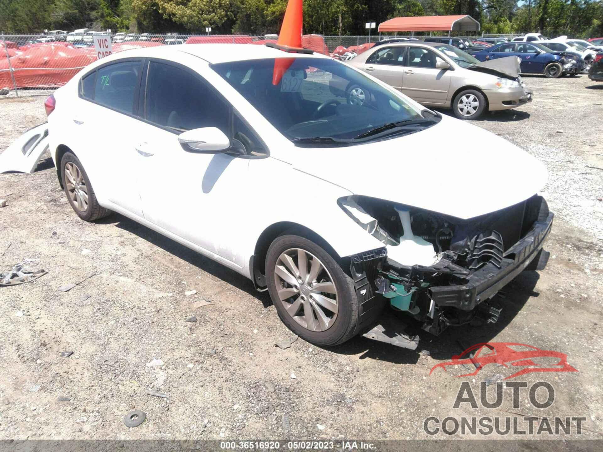 KIA FORTE 2016 - KNAFX4A66G5470639