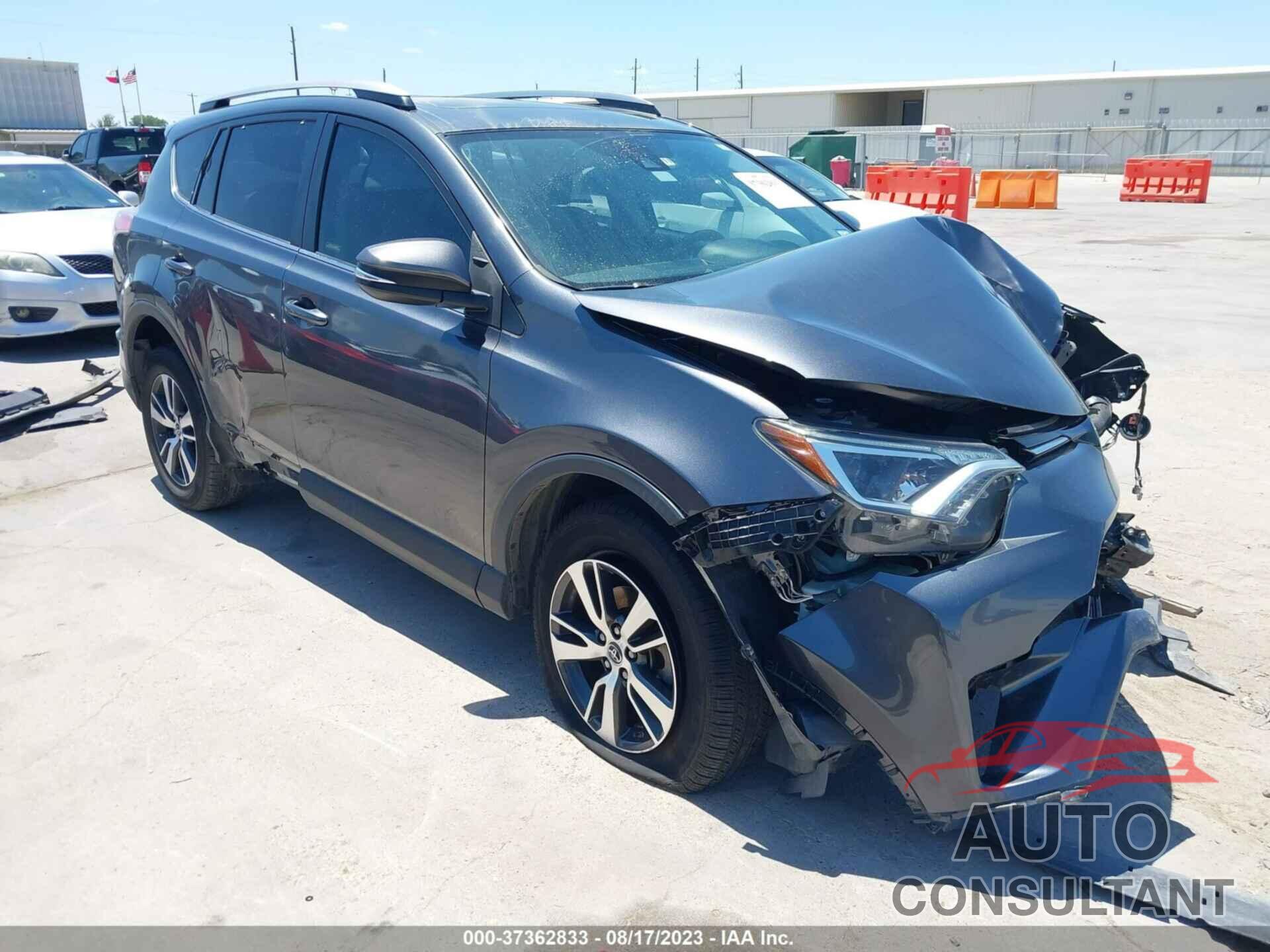 TOYOTA RAV4 2018 - JTMWFREV8JD133312