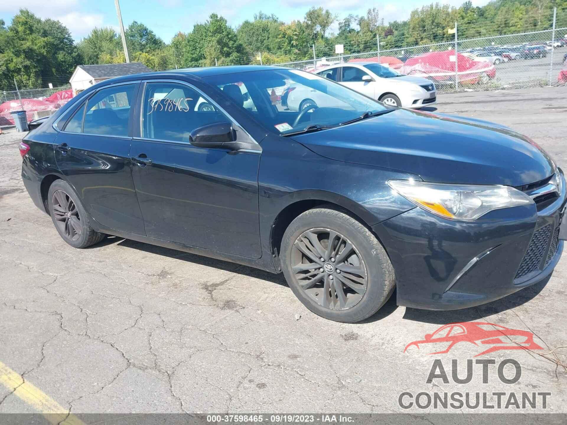 TOYOTA CAMRY 2015 - 4T1BF1FKXFU886699