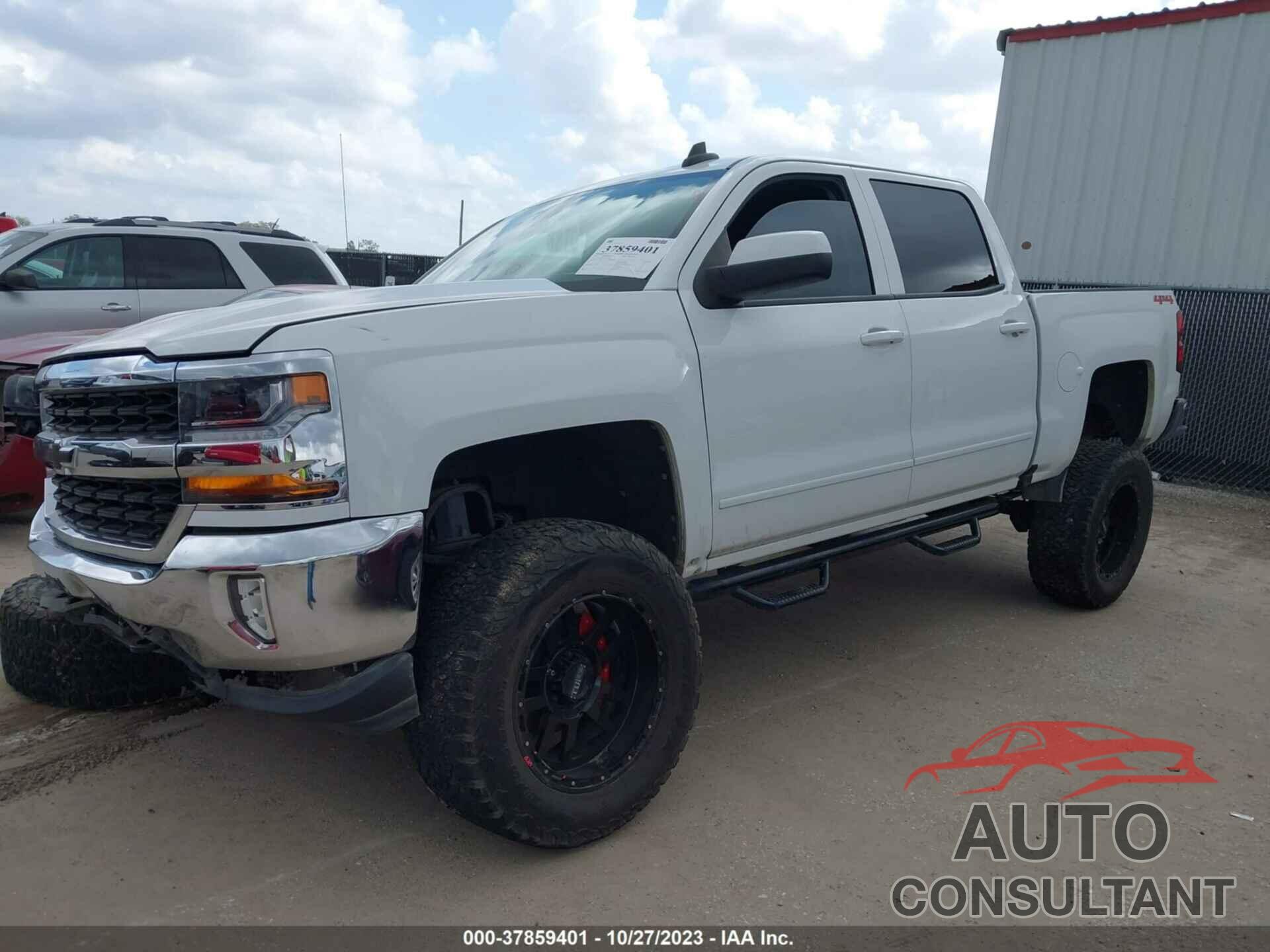 CHEVROLET SILVERADO 2018 - 3GCUKREC4JG492869