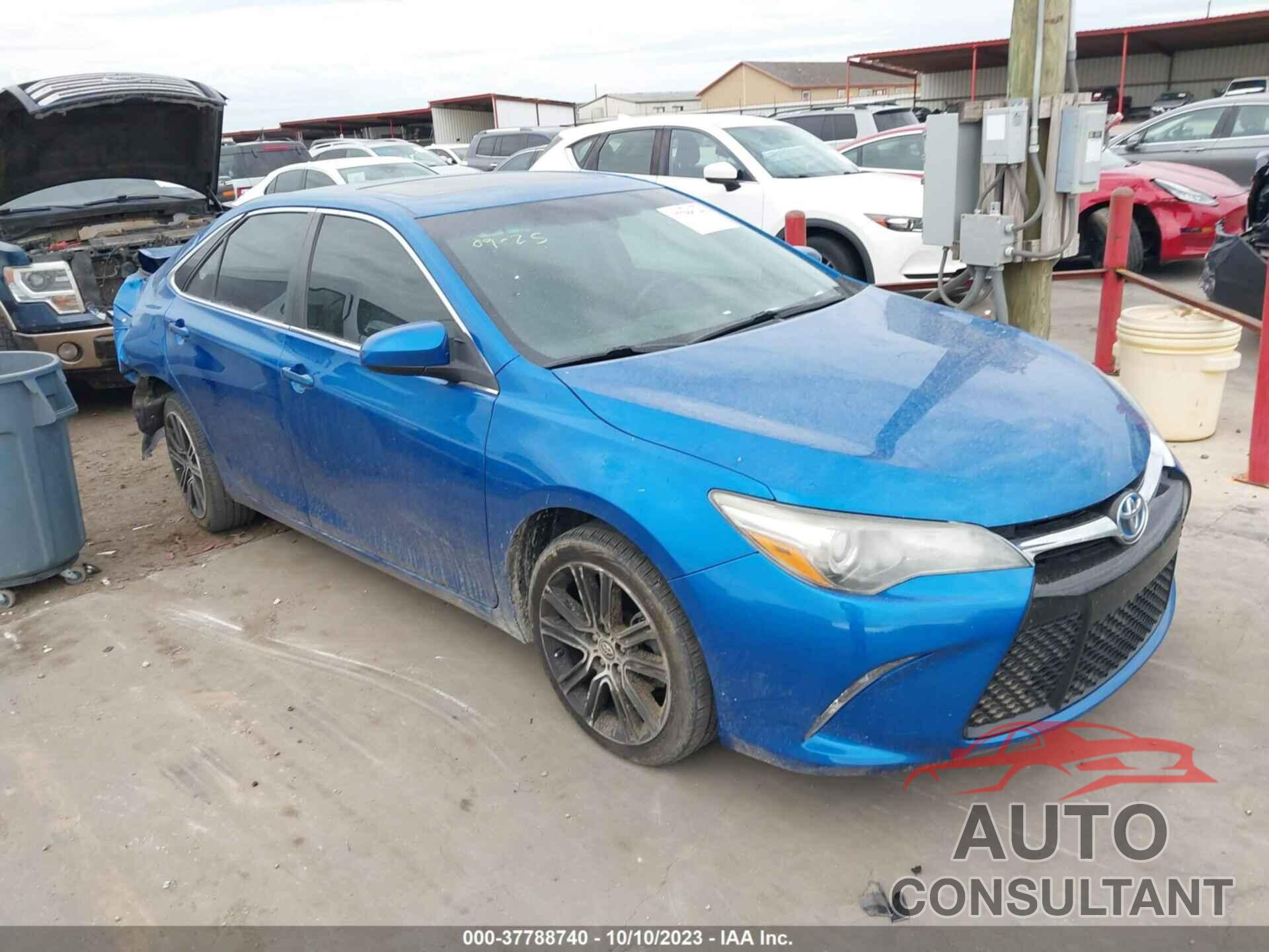 TOYOTA CAMRY 2016 - 4T1BF1FK2GU509138