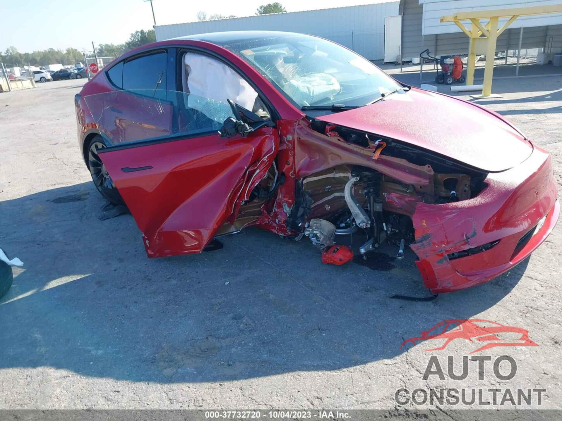 TESLA MODEL Y 2023 - 7SAYGDEF6PF767997