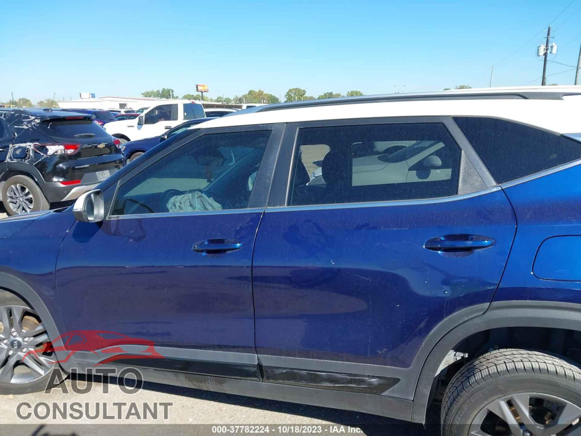 KIA SELTOS 2021 - KNDEU2AA2M7046357