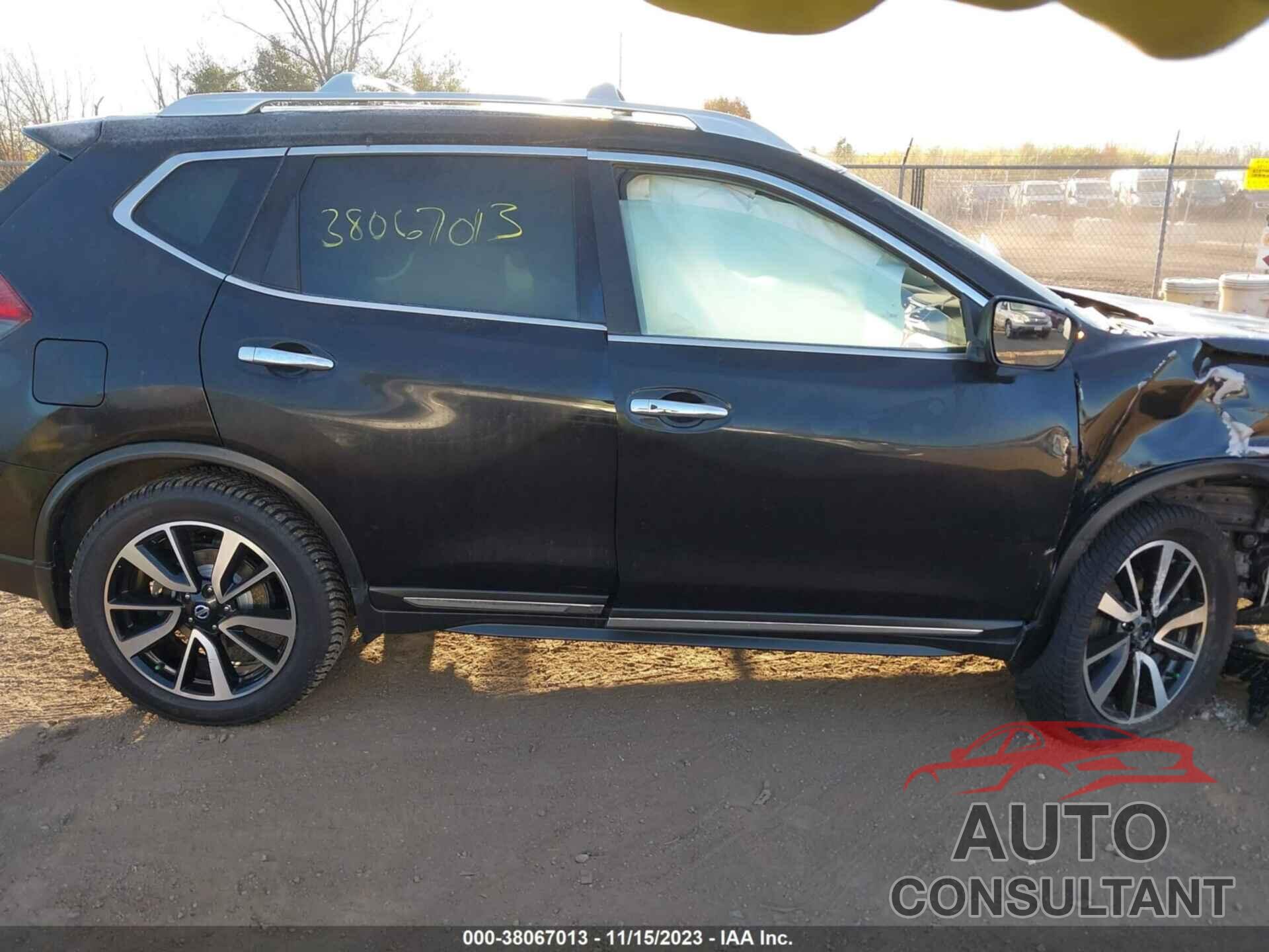 NISSAN ROGUE 2018 - JN8AT2MV3JW343157