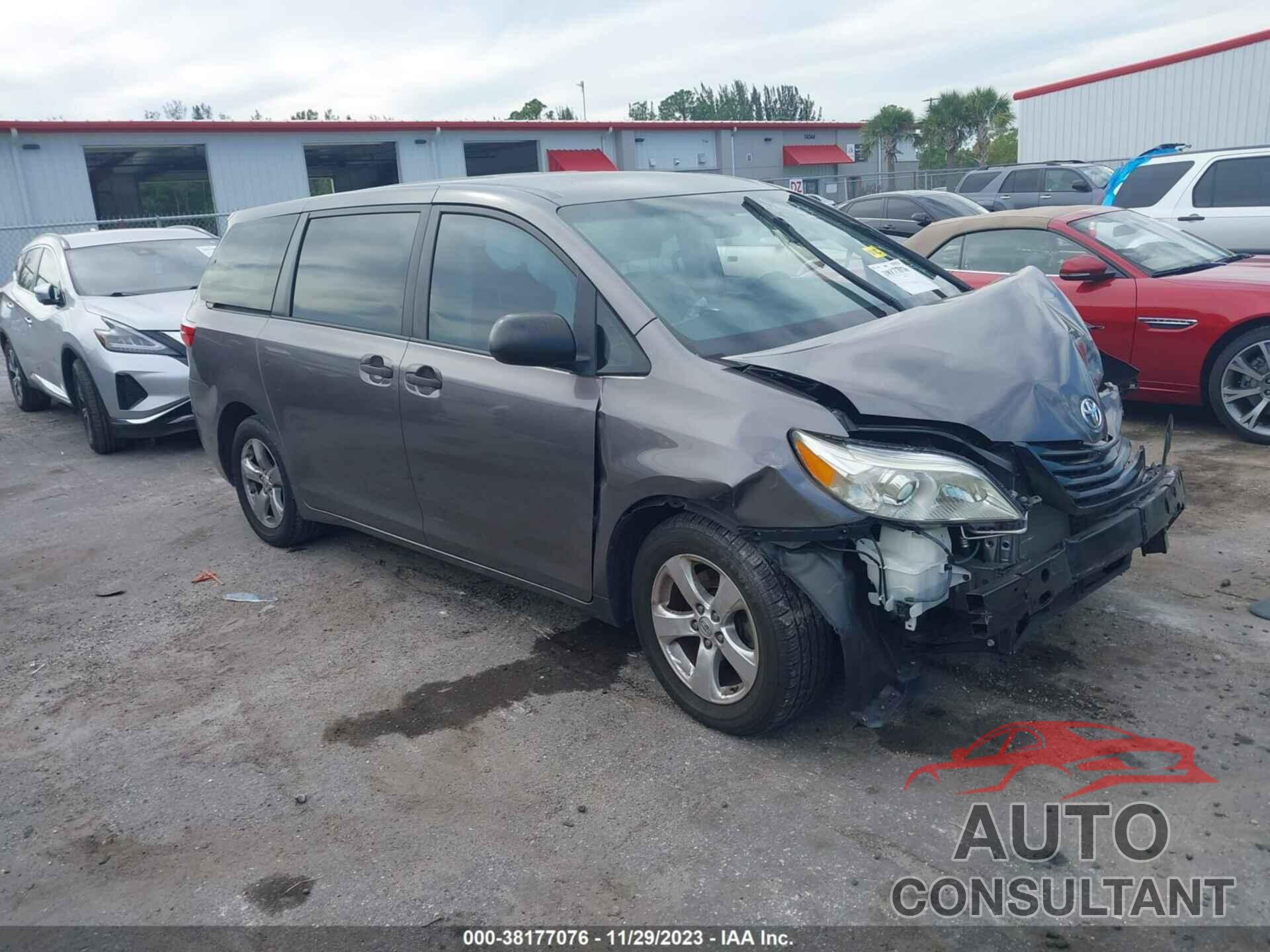 TOYOTA SIENNA 2016 - 5TDZK3DC6GS722474