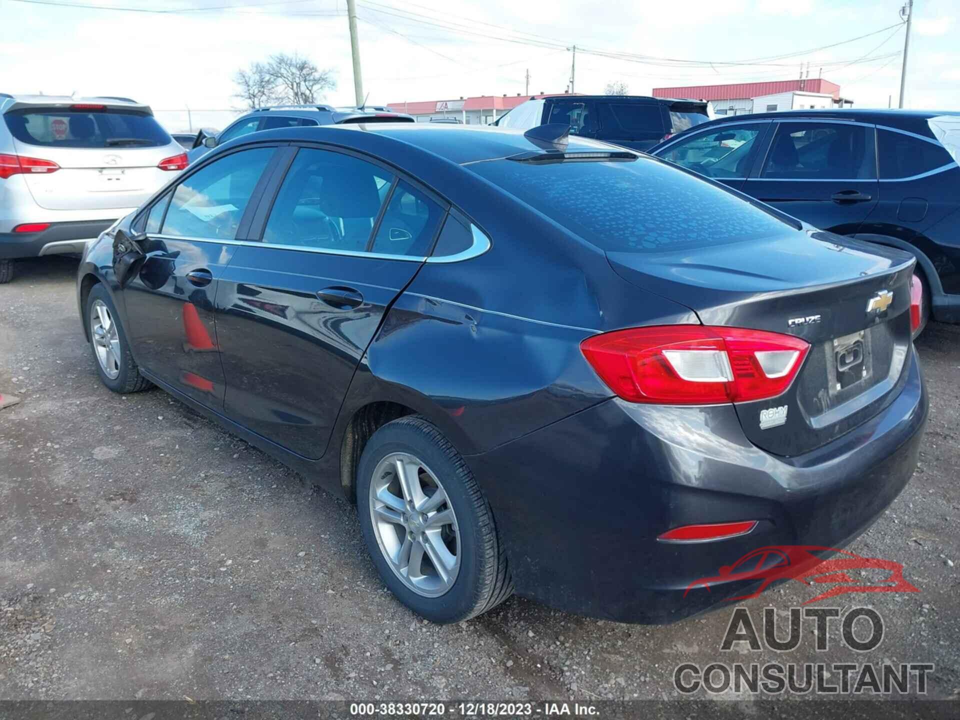 CHEVROLET CRUZE 2017 - 1G1BE5SM8H7166026