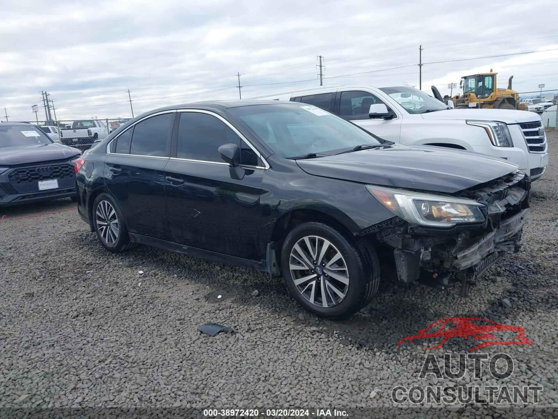 SUBARU LEGACY 2018 - 4S3BNAD61J3008199