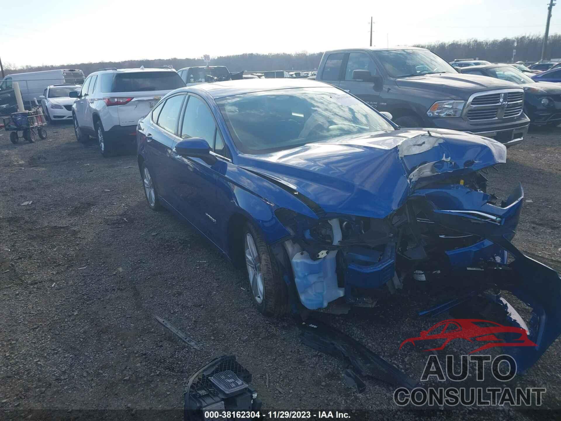 FORD FUSION 2018 - 3FA6P0LU5JR124406