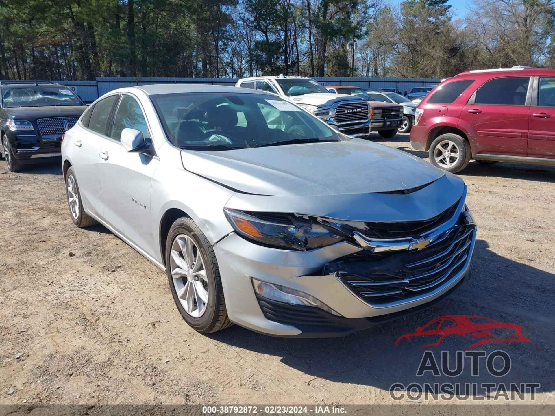 CHEVROLET MALIBU 2022 - 1G1ZD5ST8NF169535