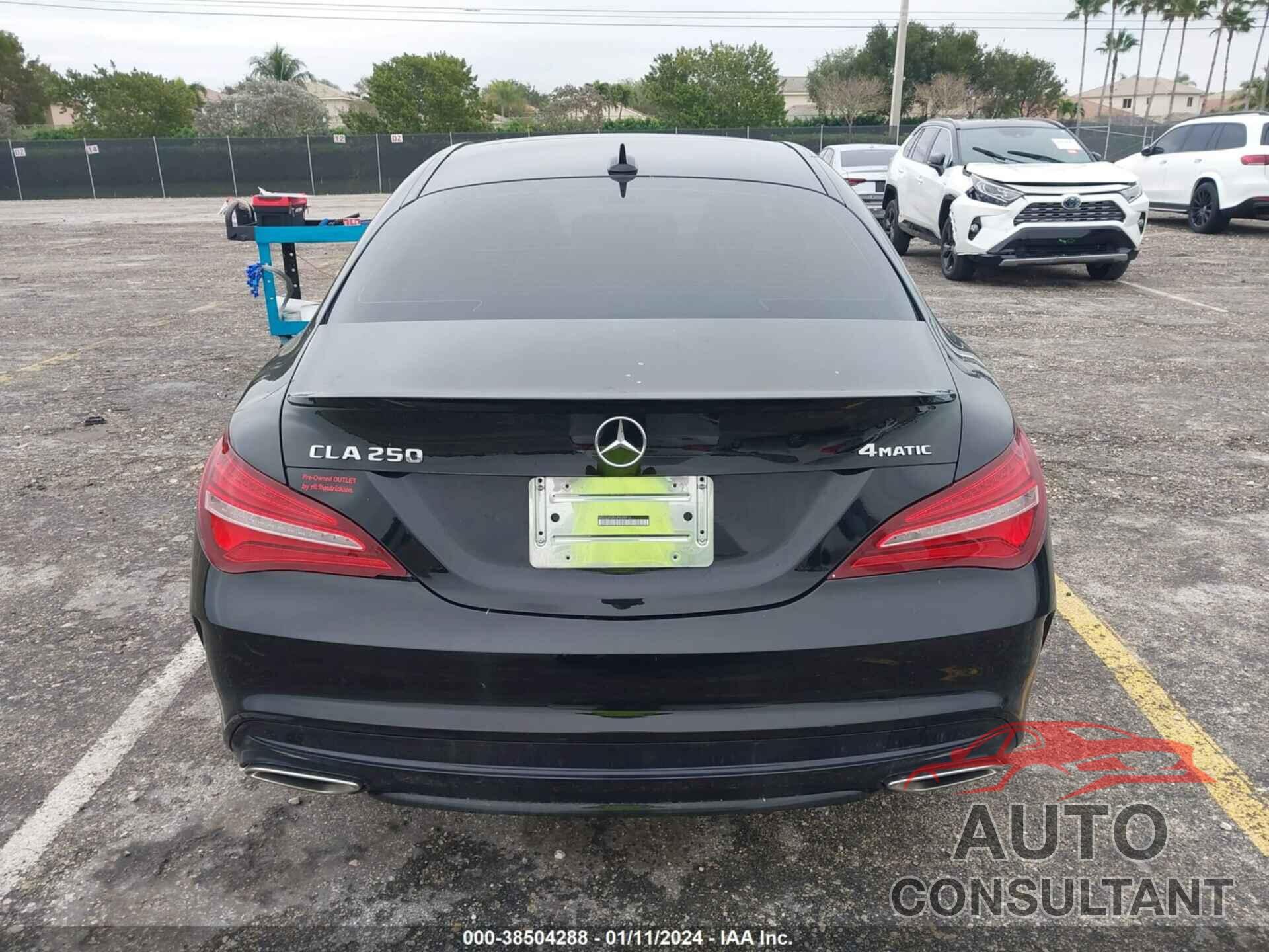 MERCEDES-BENZ CLA 250 2018 - WDDSJ4GB6JN620916