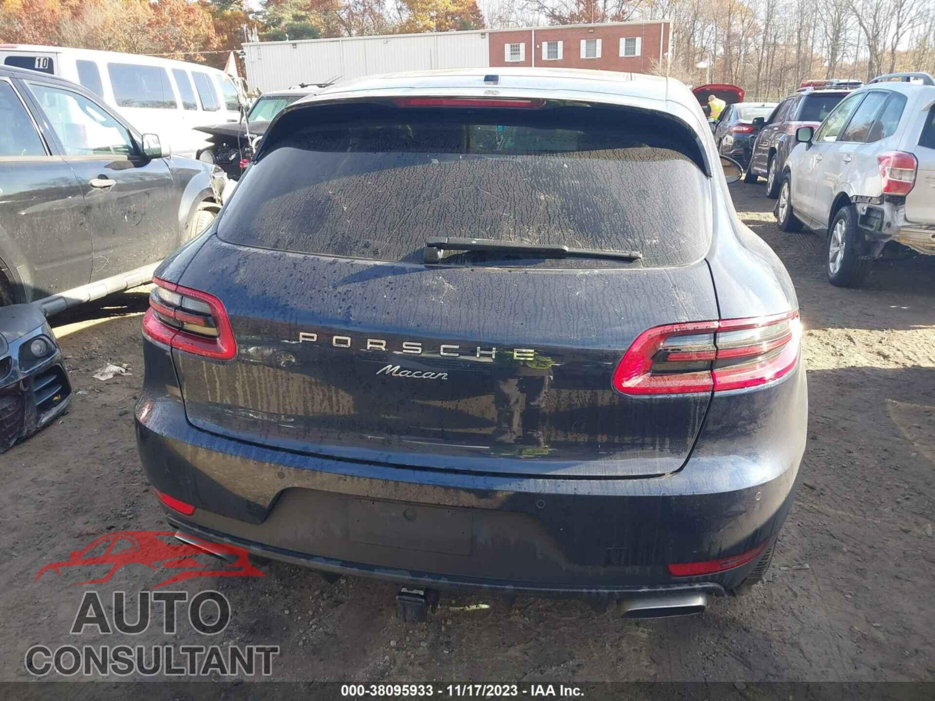 PORSCHE MACAN 2017 - WP1AA2A53HLB03297