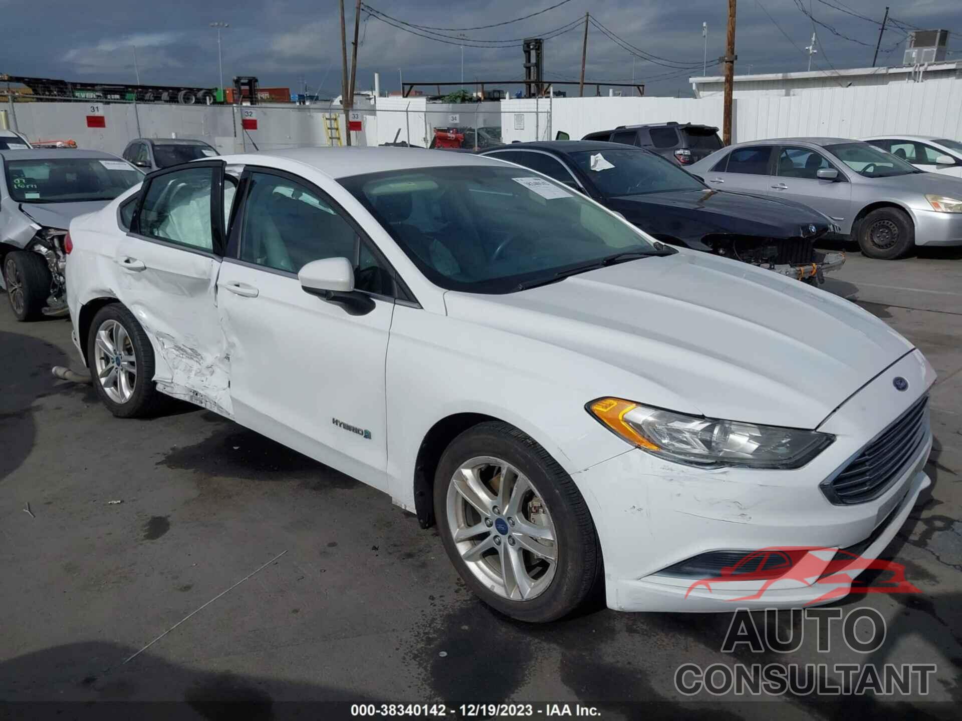 FORD FUSION HYBRID 2018 - 3FA6P0LU3JR235245