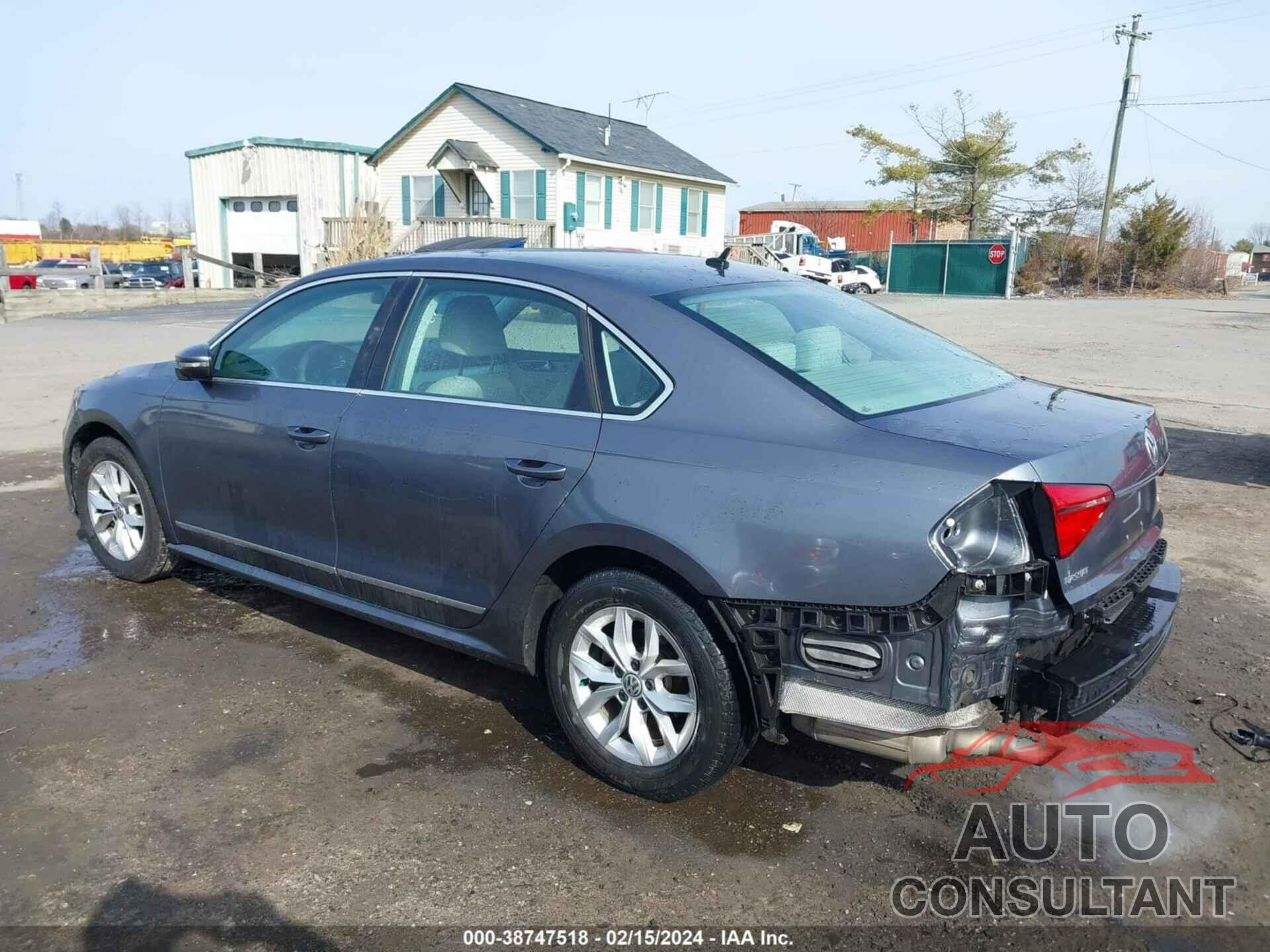 VOLKSWAGEN PASSAT 2016 - 1VWAT7A31GC052000