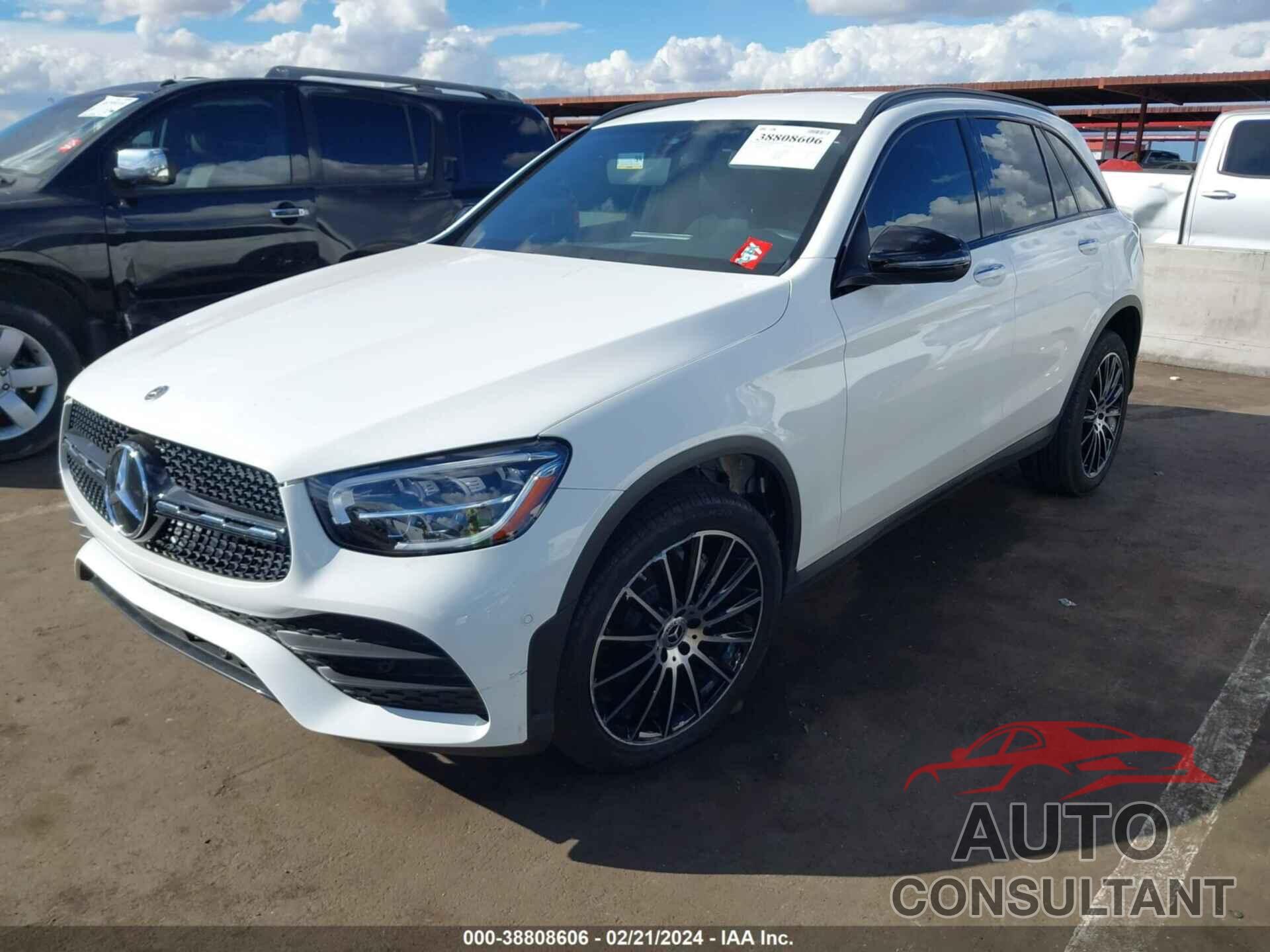 MERCEDES-BENZ GLC 300 2021 - W1N0G8DB3MV312210