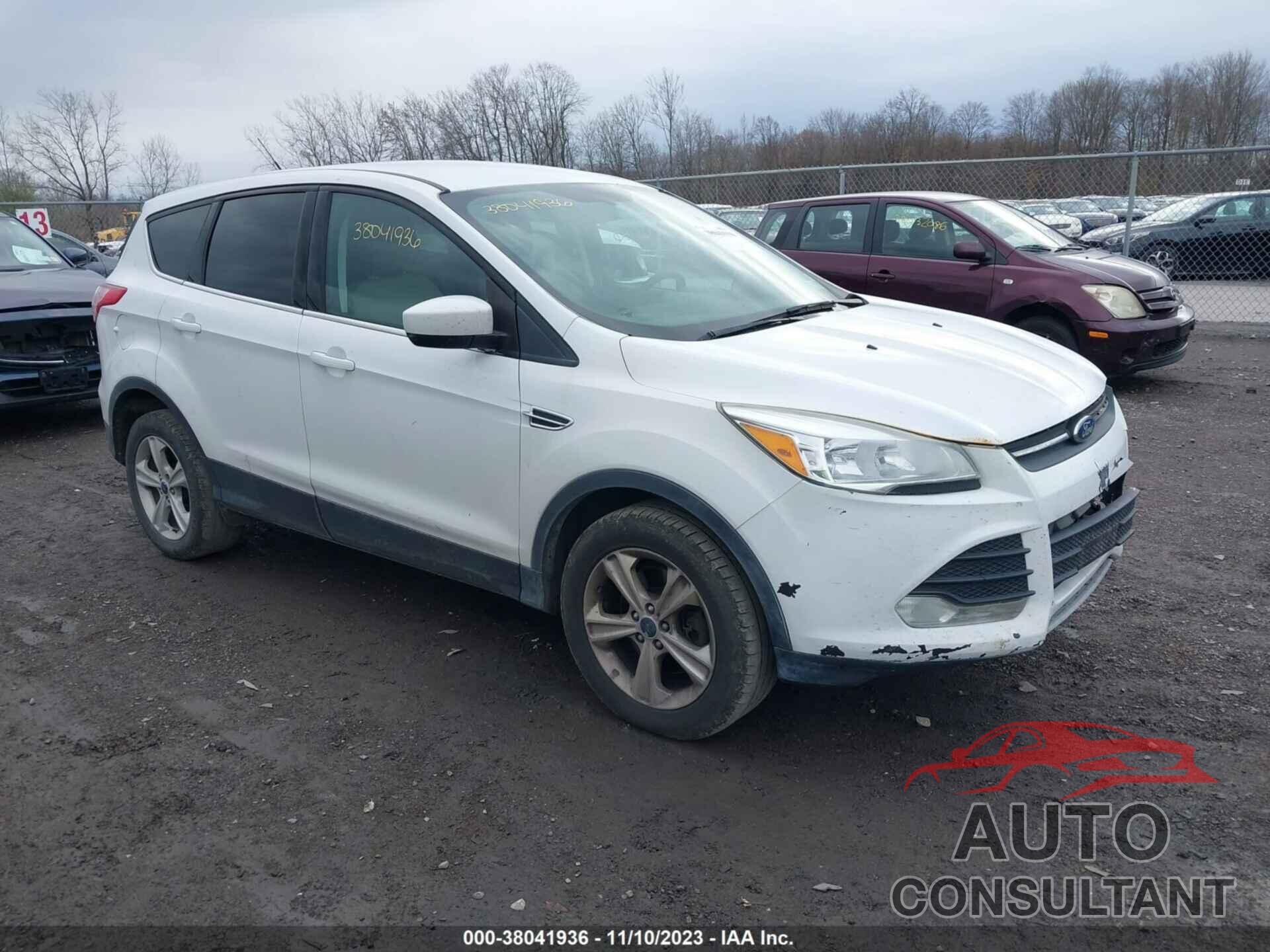 FORD ESCAPE 2015 - 1FMCU9GX4FUC66238