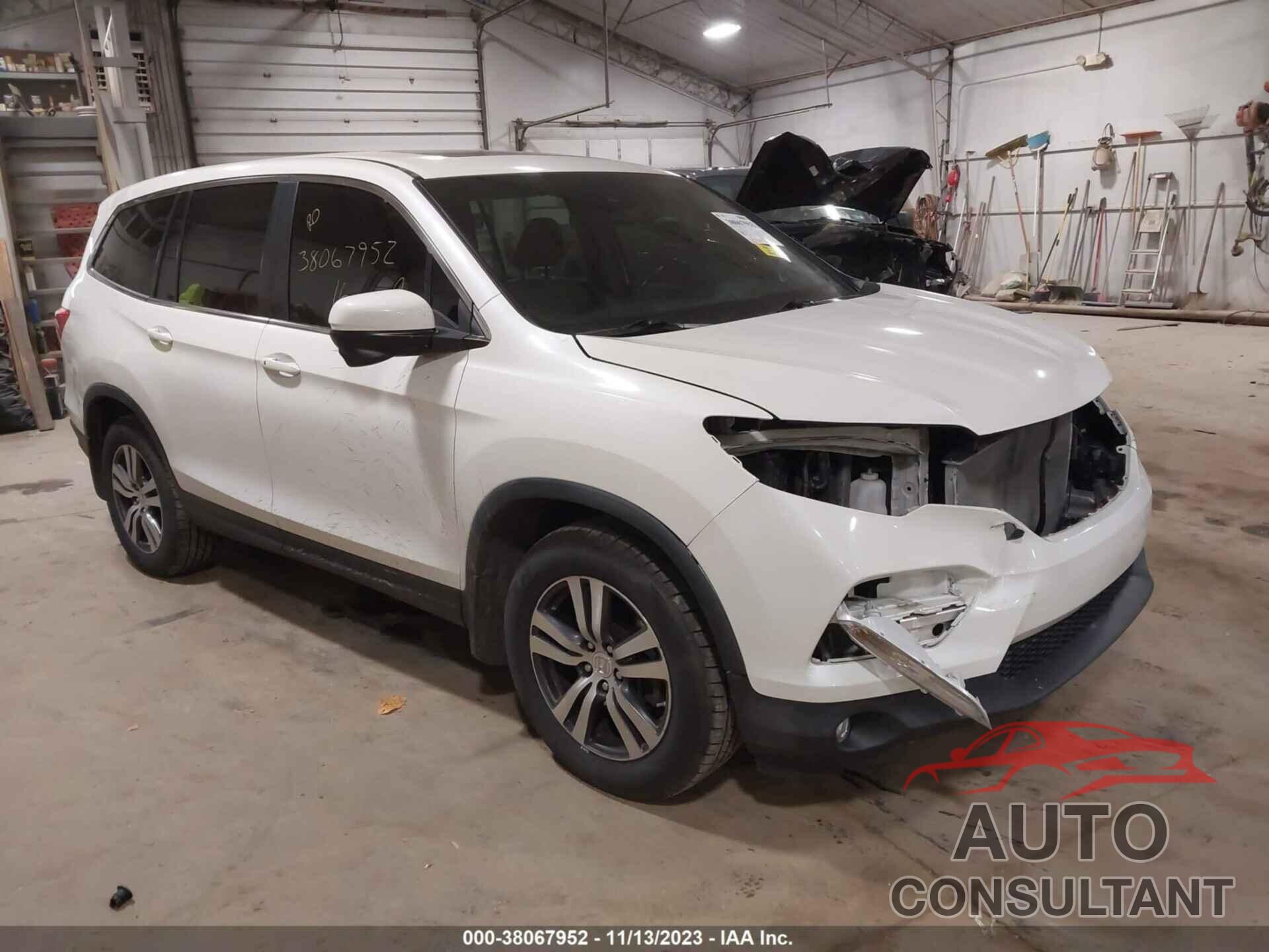 HONDA PILOT 2016 - 5FNYF6H6XGB063485
