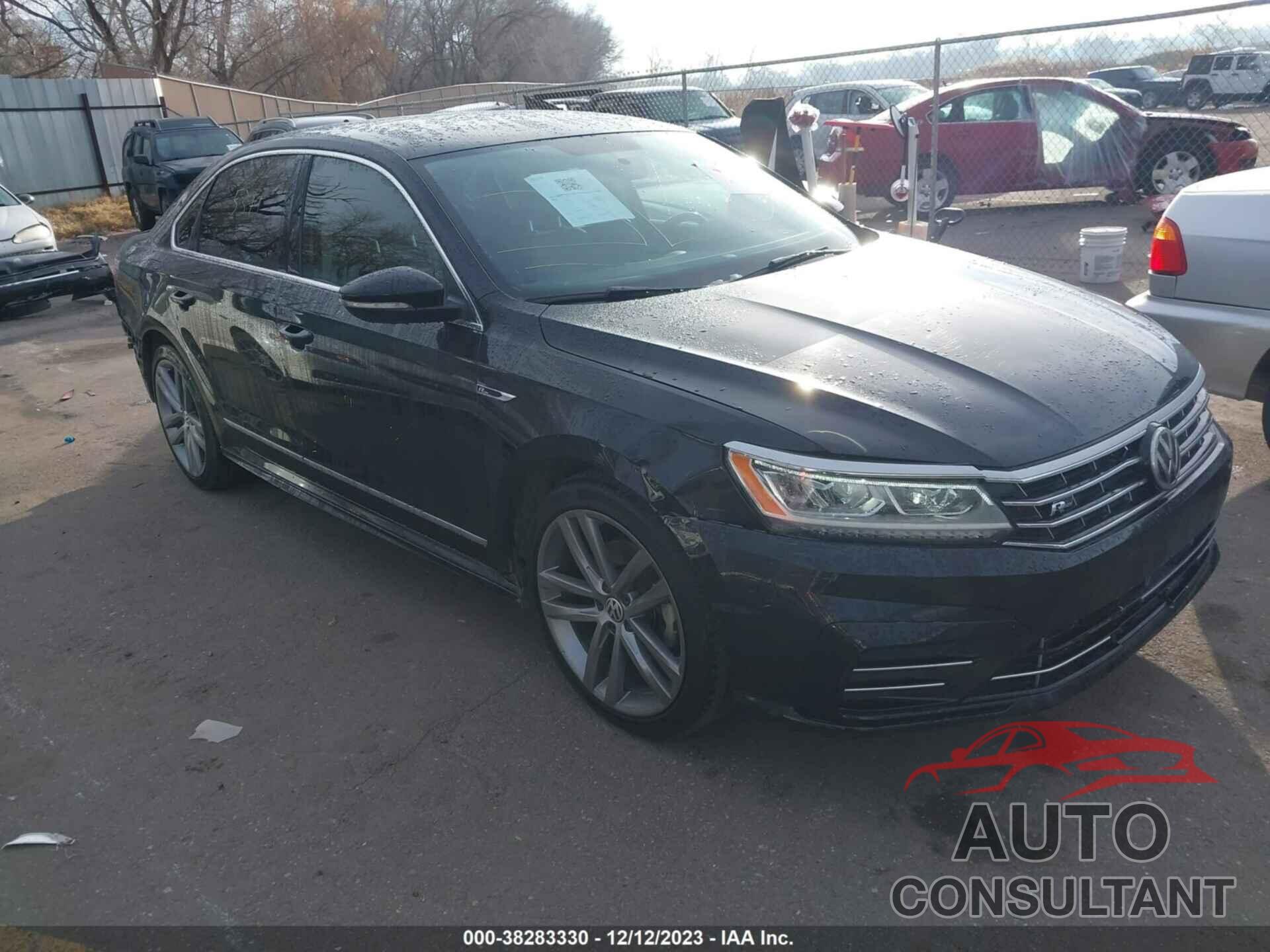 VOLKSWAGEN PASSAT 2017 - 1VWDT7A31HC085559
