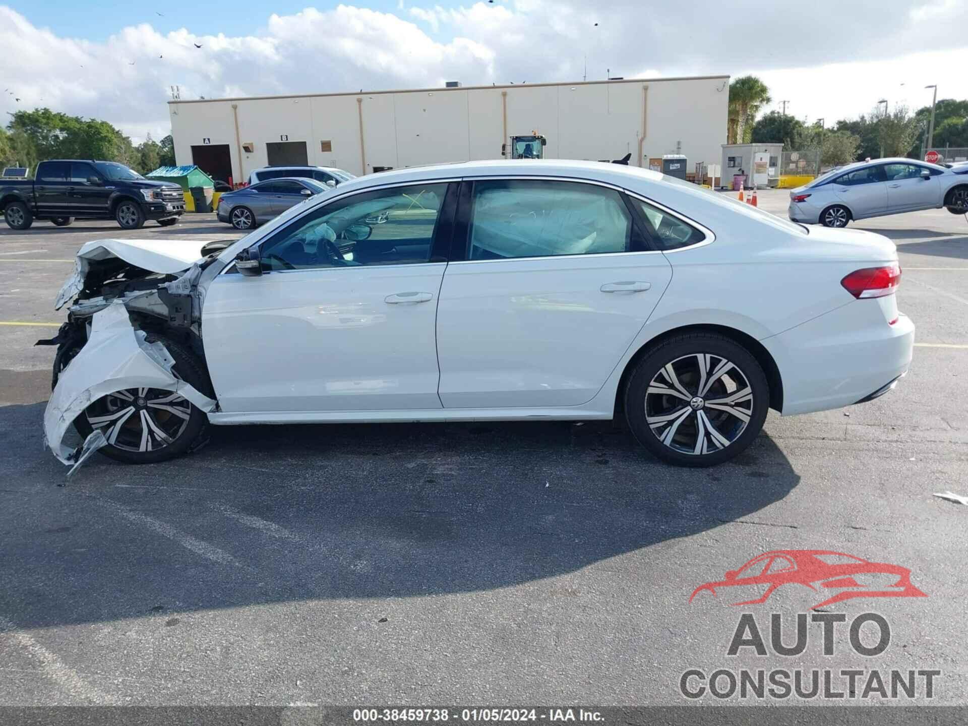 VOLKSWAGEN PASSAT 2021 - 1VWSA7A37MC001672