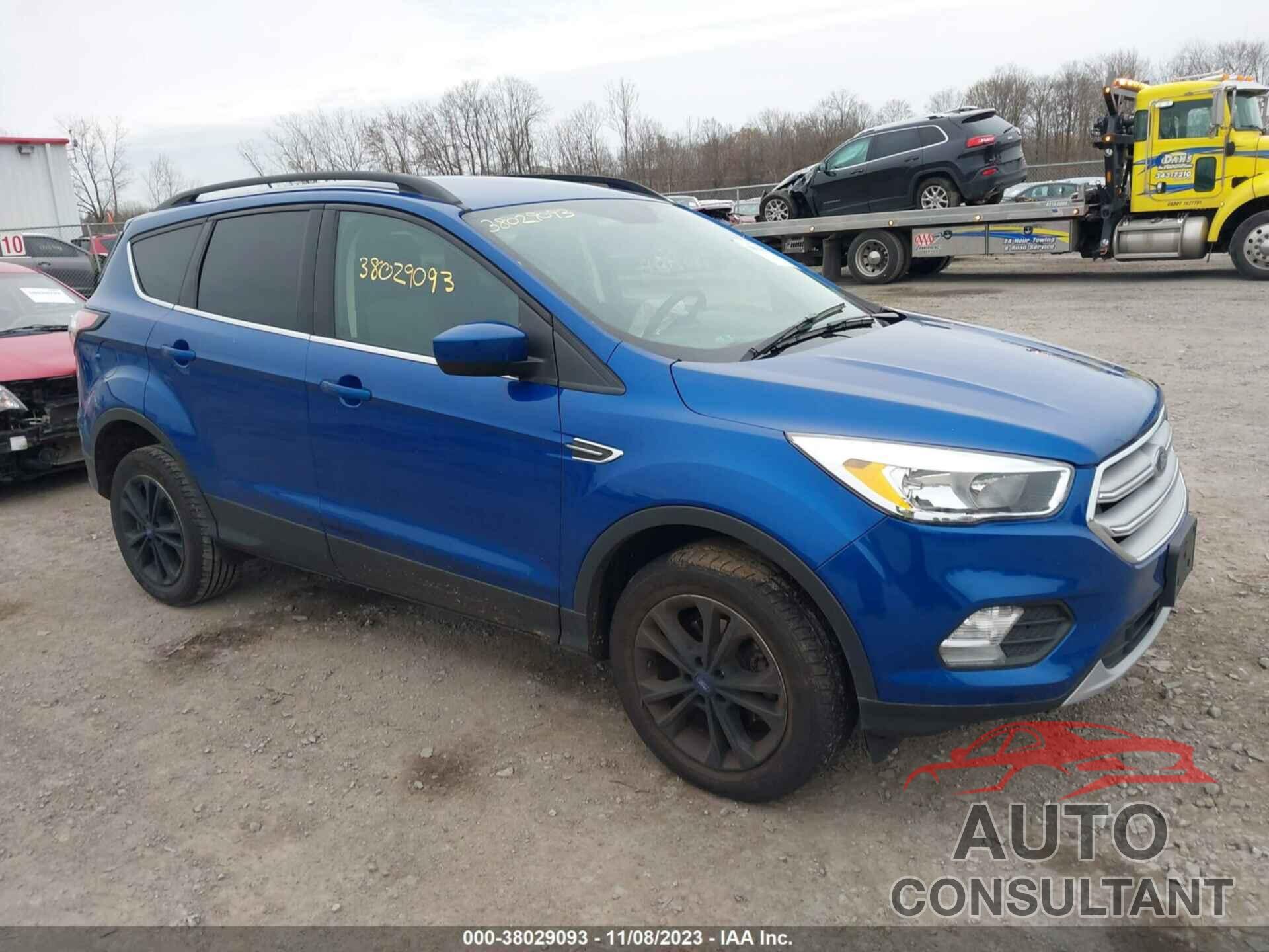 FORD ESCAPE 2018 - 1FMCU0GD6JUC68230