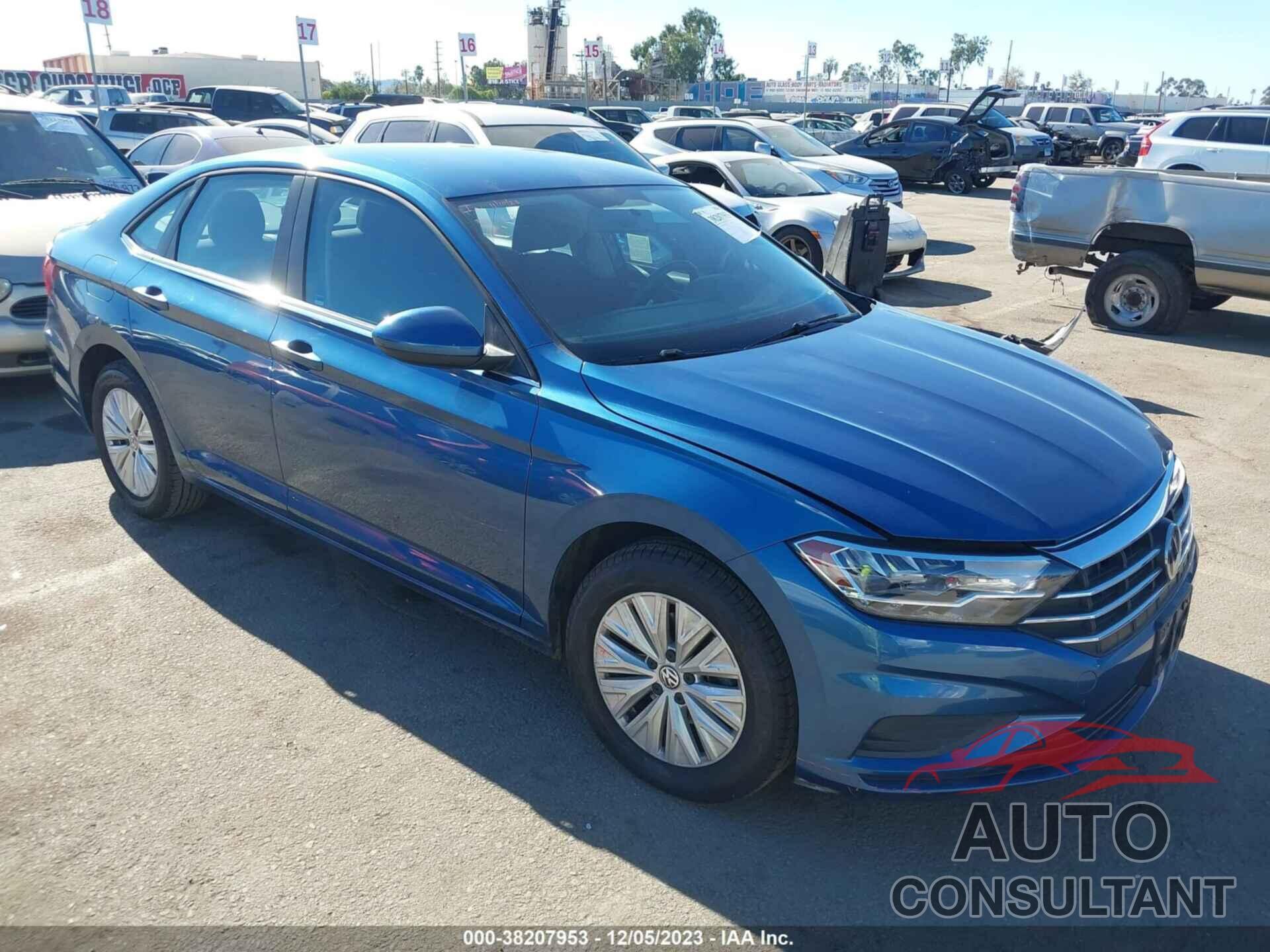 VOLKSWAGEN JETTA 2019 - 3VWC57BU0KM051129