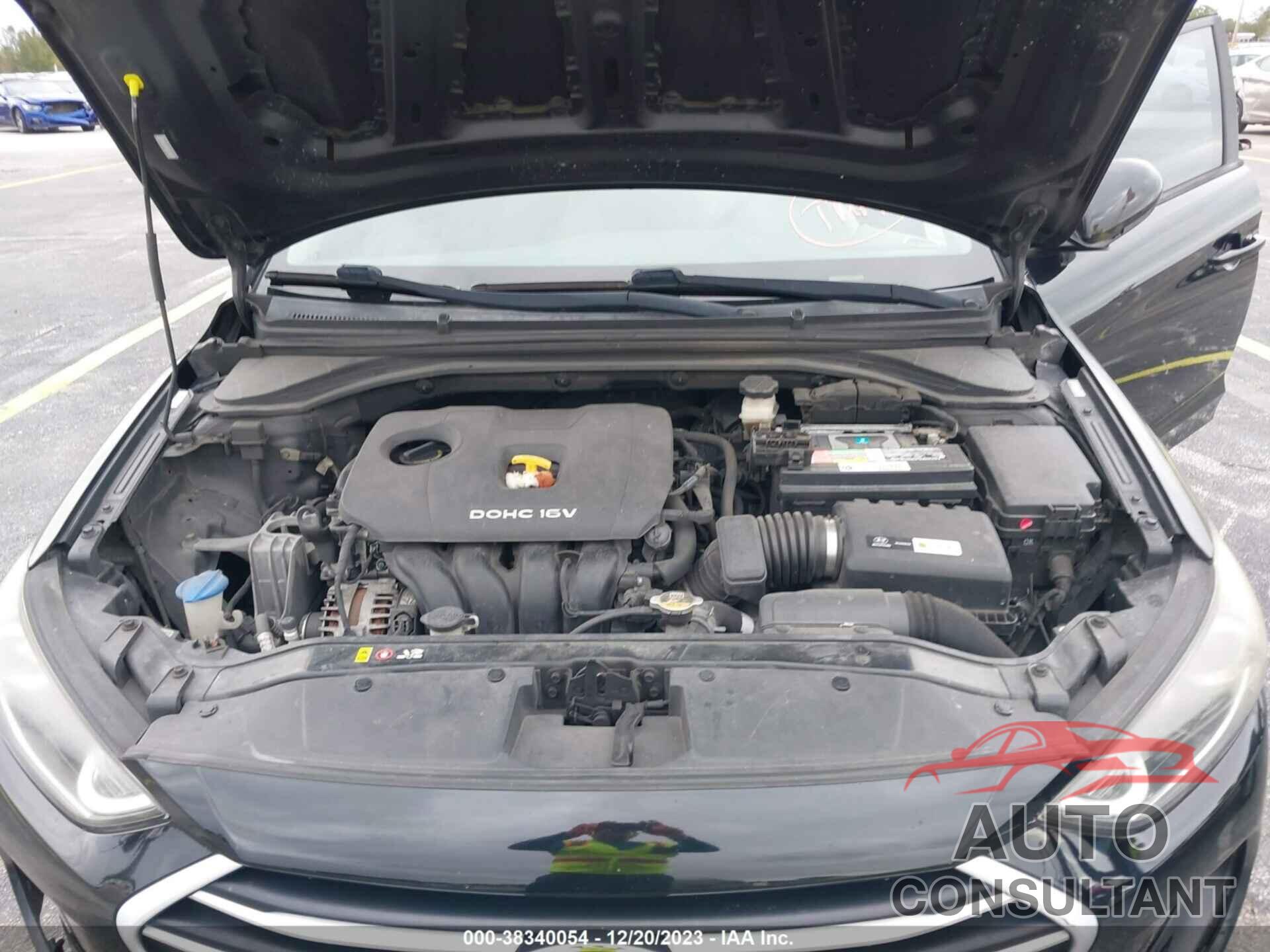 HYUNDAI ELANTRA 2017 - KMHD74LF4HU423703