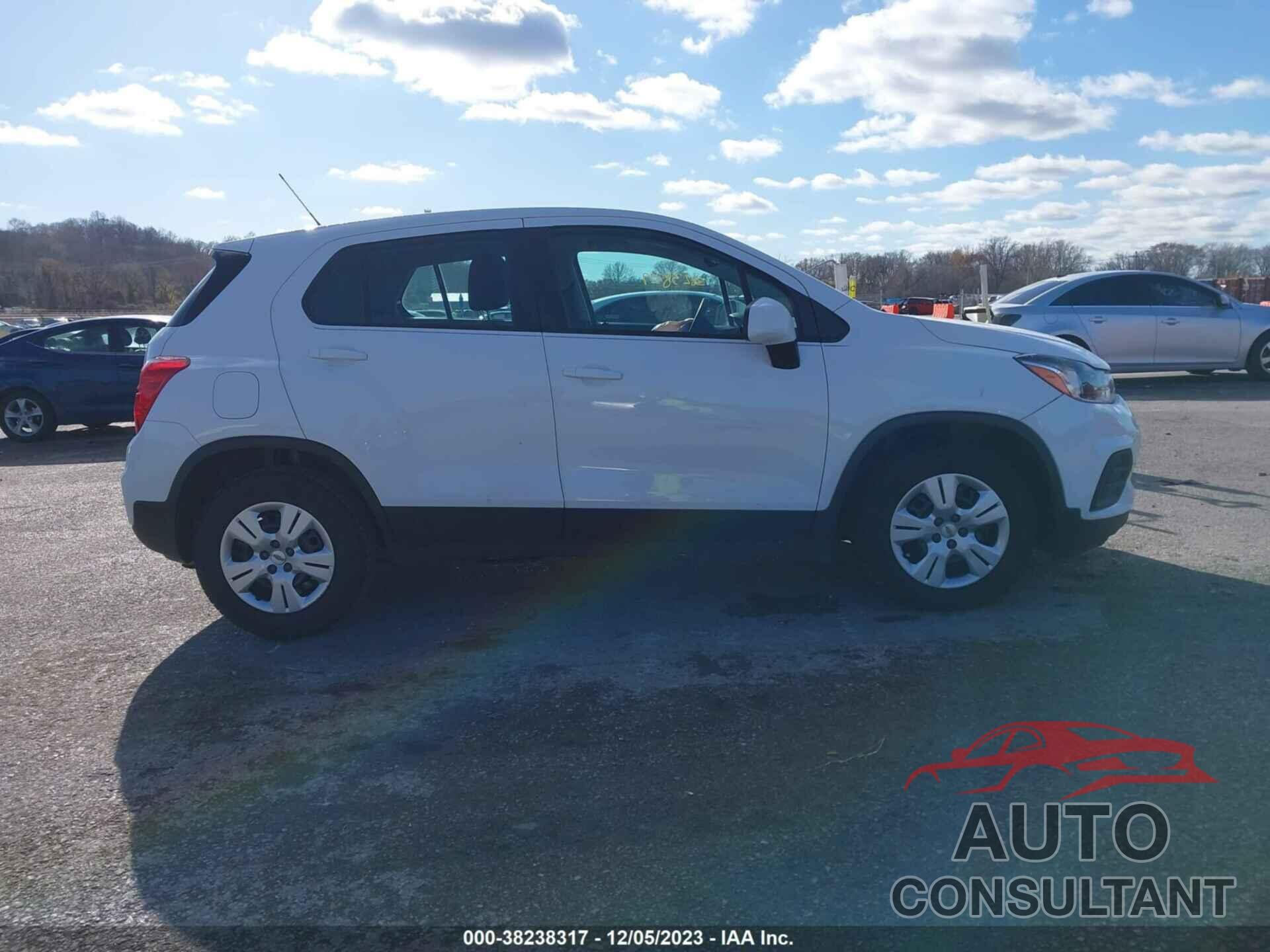 CHEVROLET TRAX 2019 - LSGCJKSB5KY011914