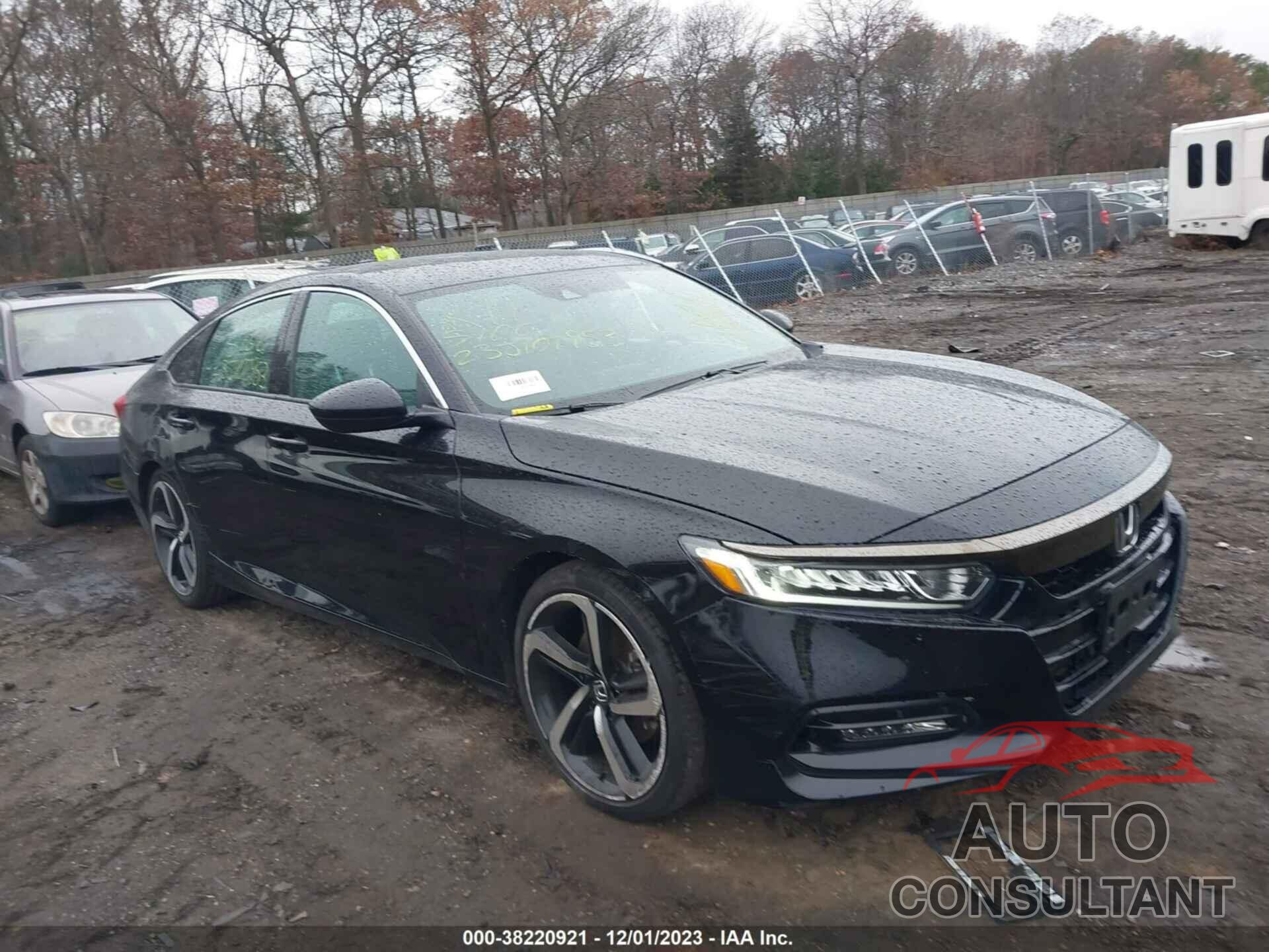HONDA ACCORD 2018 - 1HGCV1F31JA170015