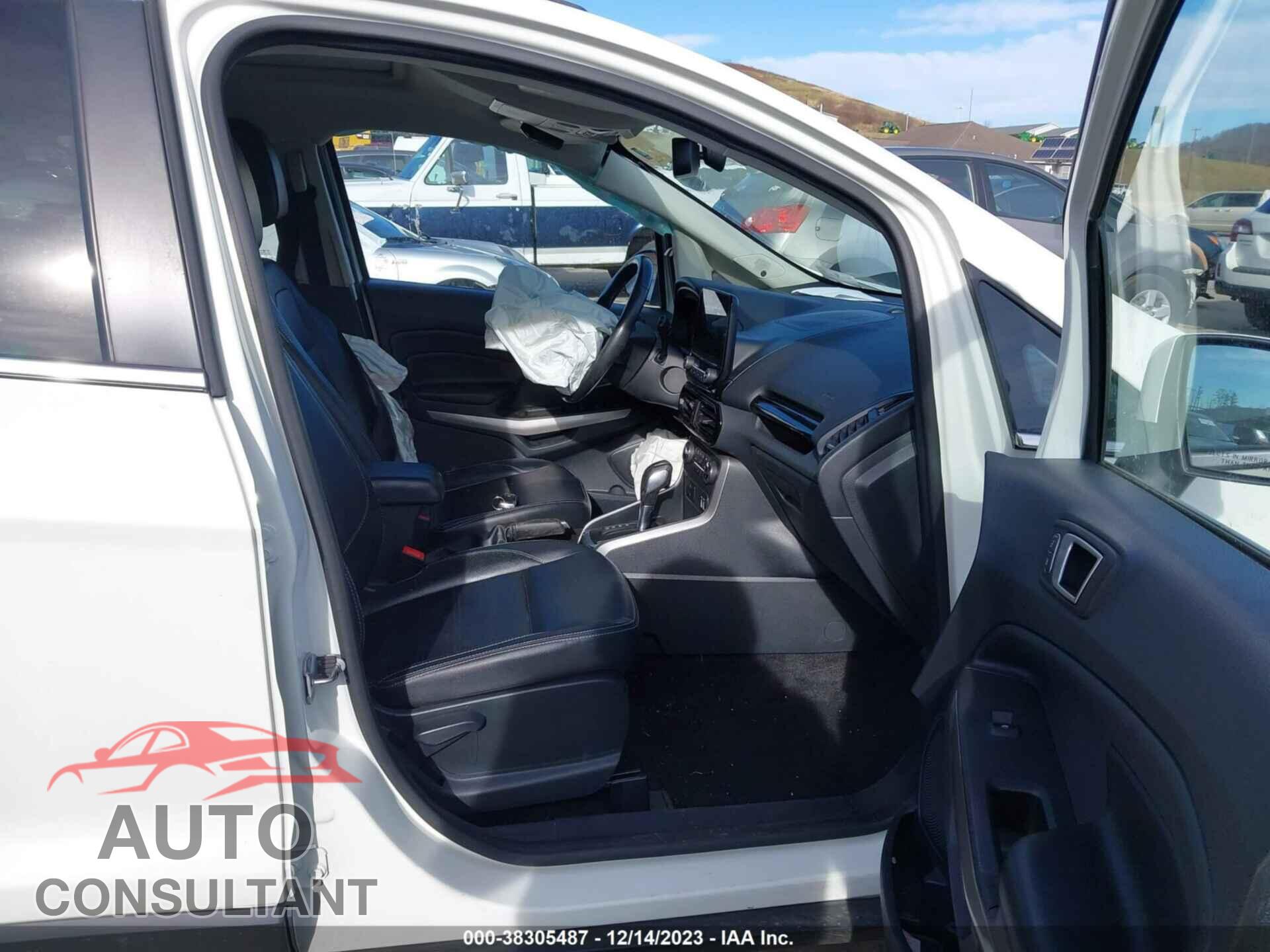 FORD ECOSPORT 2019 - MAJ6S3KL2KC281982