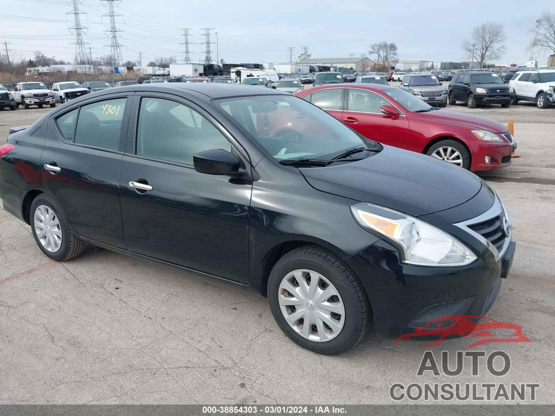 NISSAN VERSA 2019 - 3N1CN7APXKL854957