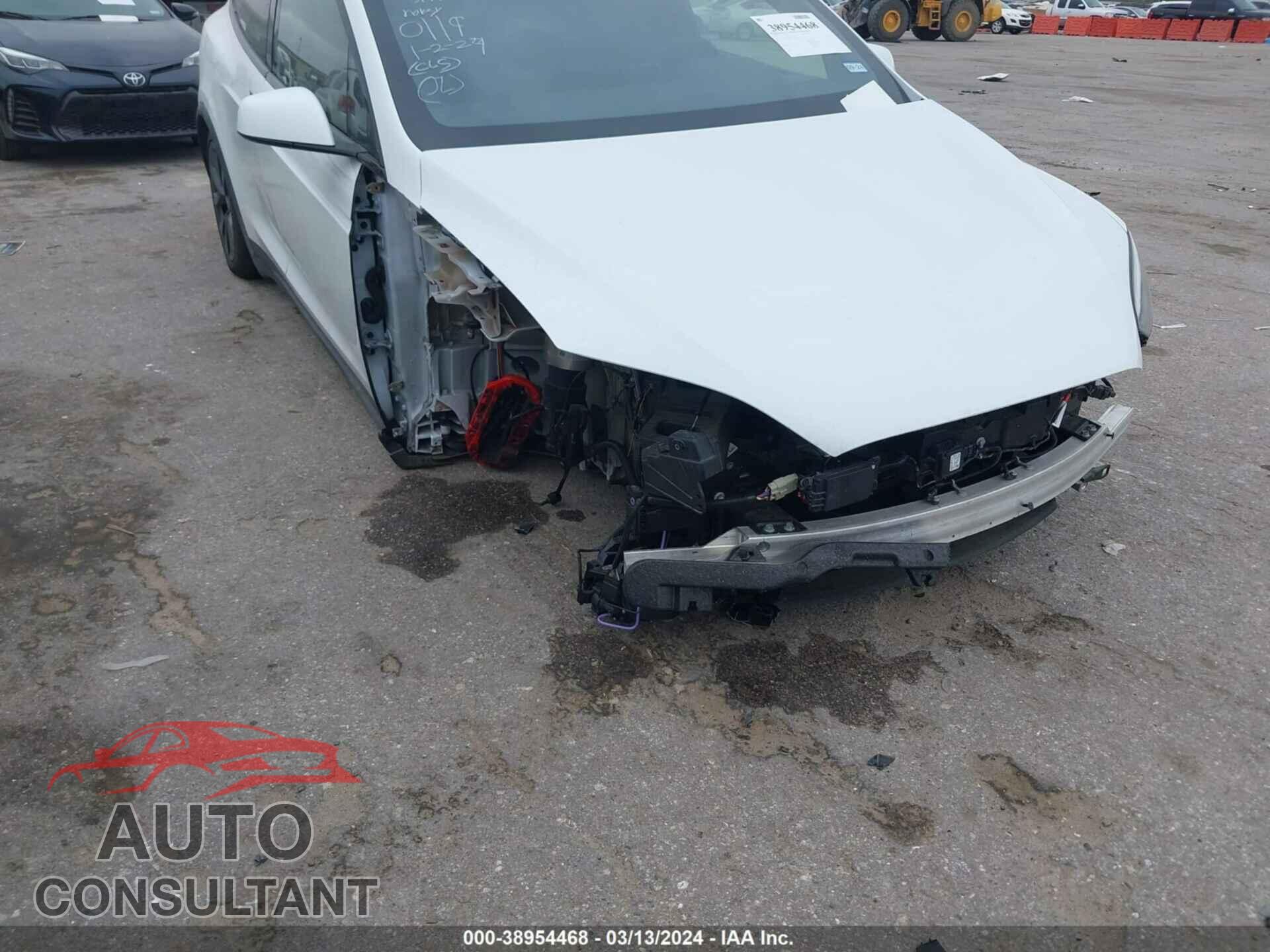 TESLA MODEL X 2023 - 7SAXCBE66PF410119