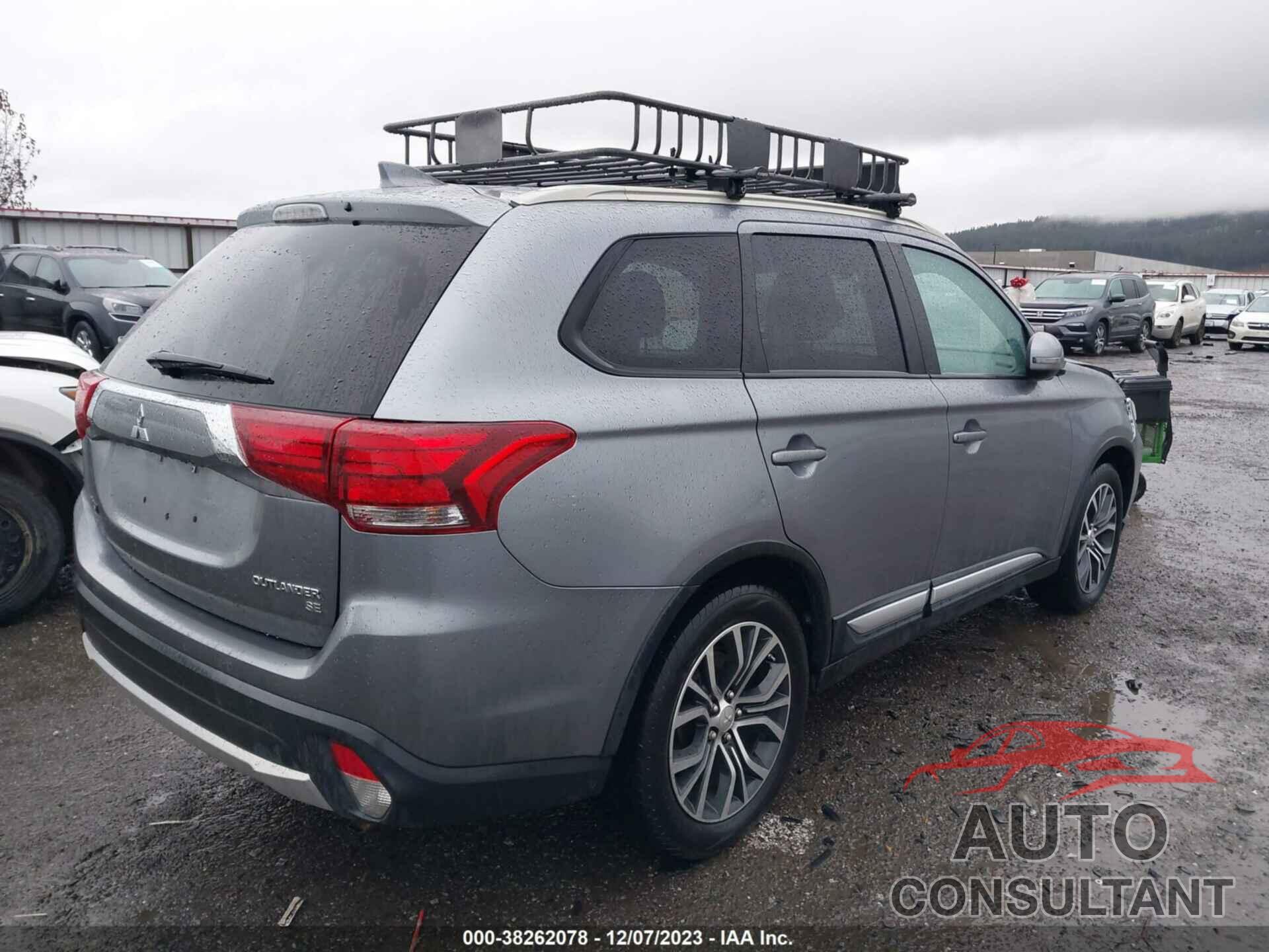 MITSUBISHI OUTLANDER 2017 - JA4AD3A38HZ028083