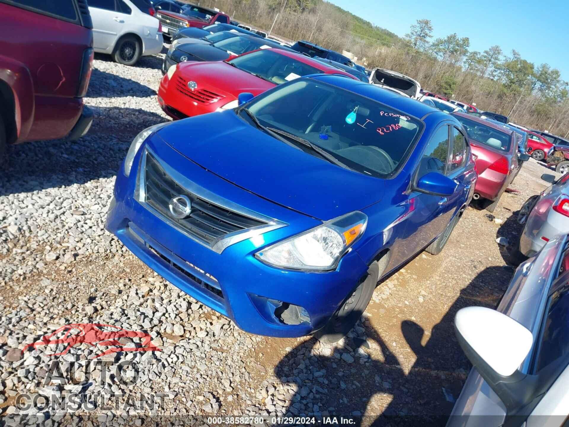 NISSAN VERSA 2017 - 3N1CN7AP2HL824411
