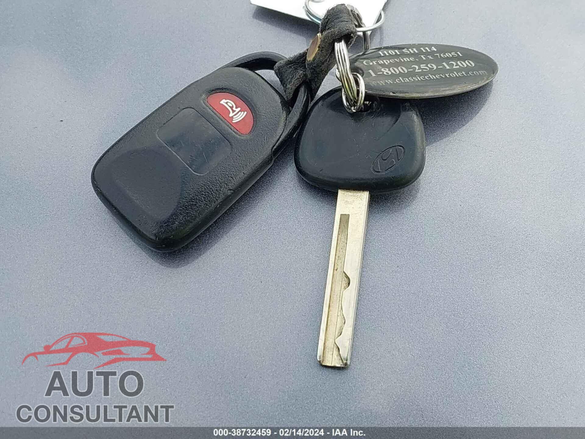 HYUNDAI ACCENT 2017 - KMHCT4AE2HU219824
