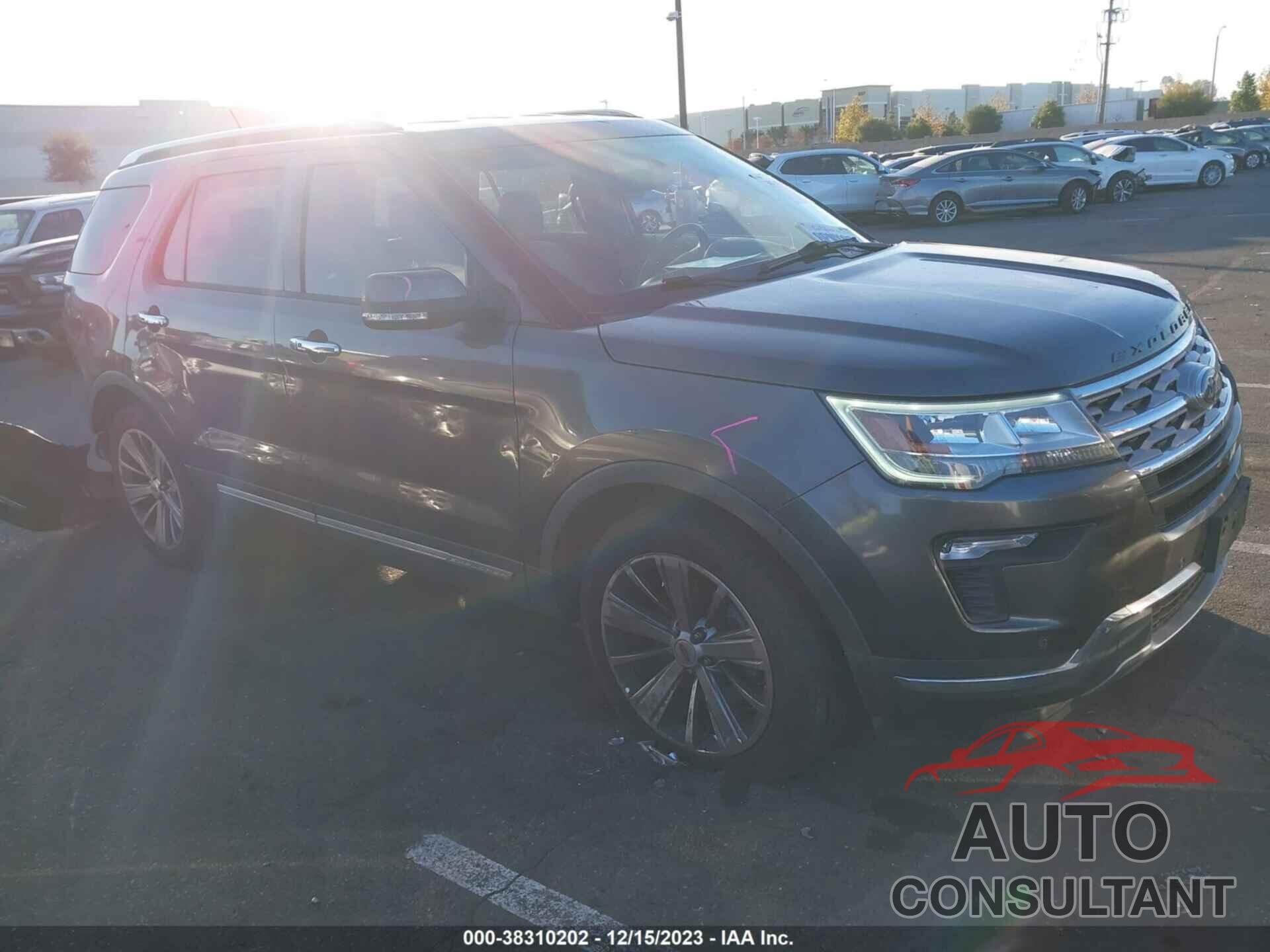 FORD EXPLORER 2018 - 1FM5K7F83JGA81778