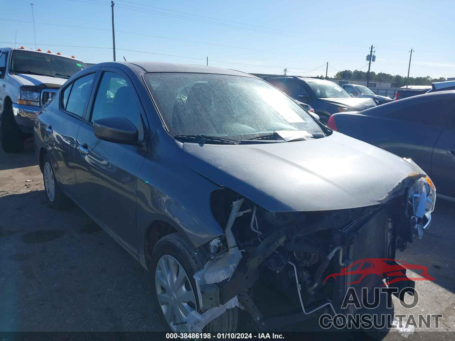 NISSAN VERSA 2019 - 3N1CN7AP5KL871018