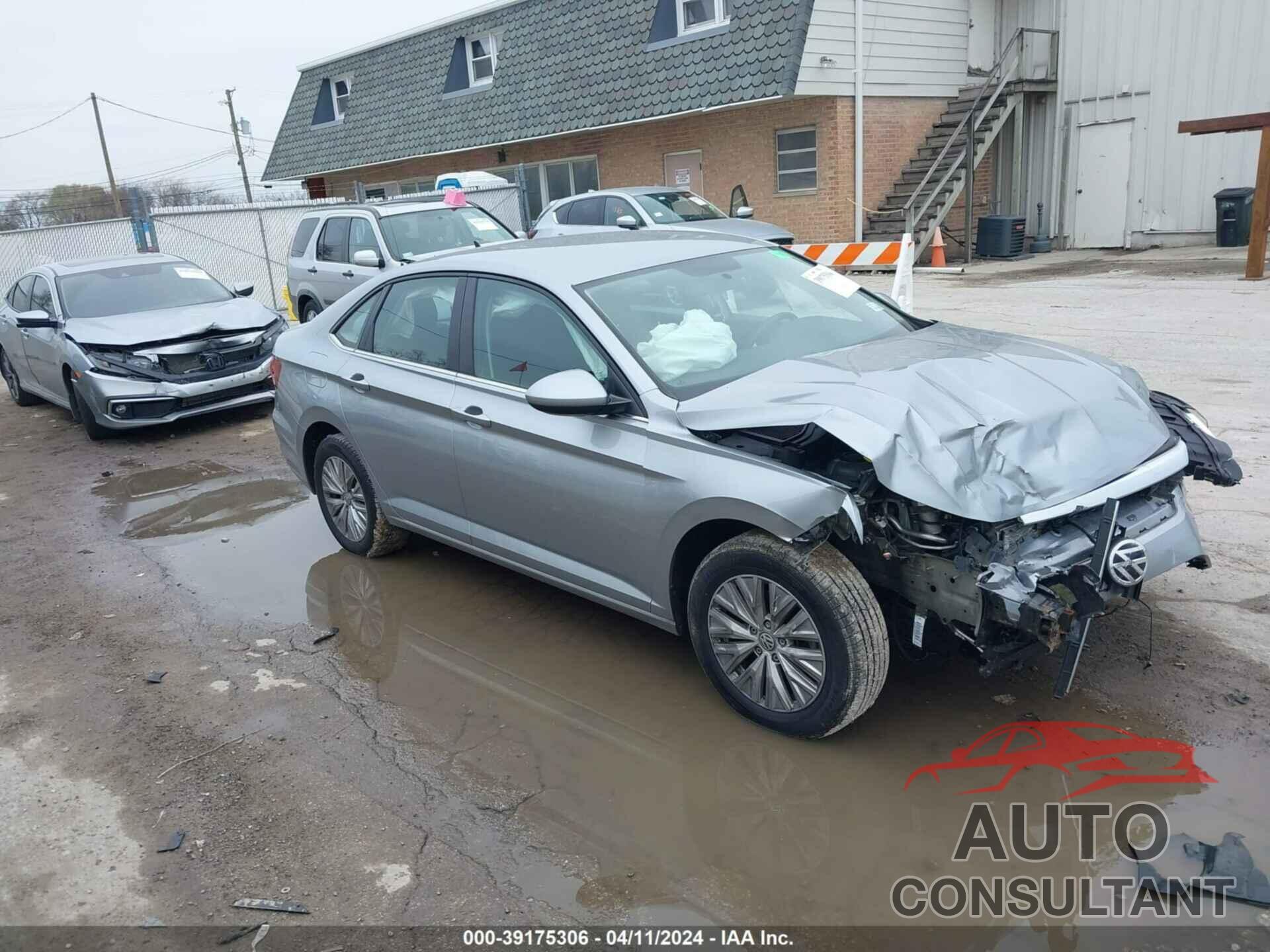 VOLKSWAGEN JETTA 2019 - 3VWC57BU3KM190512