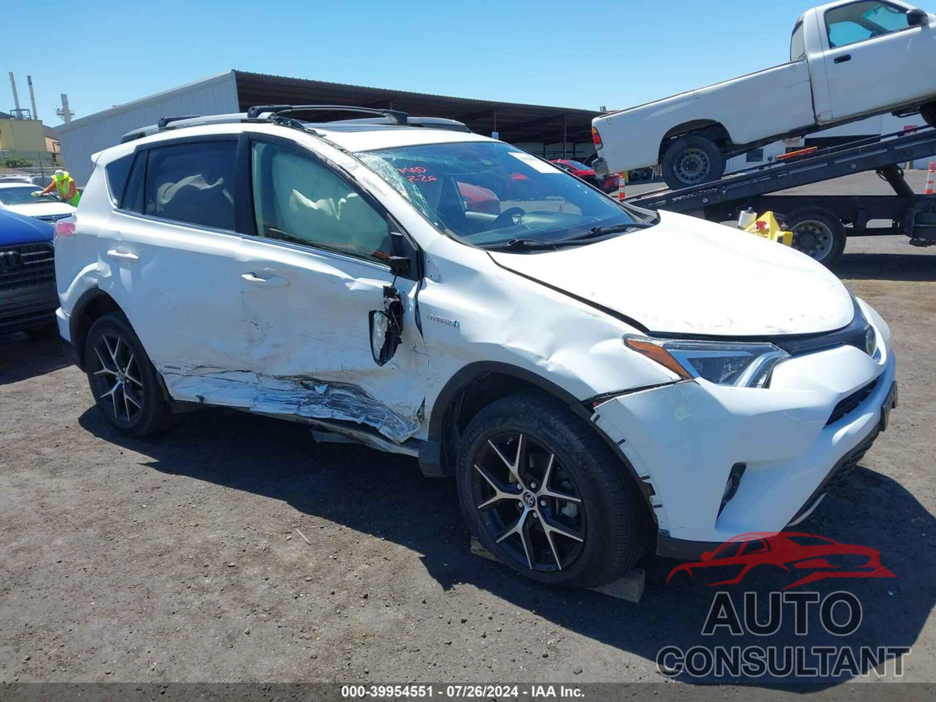 TOYOTA RAV4 HYBRID 2018 - JTMJJREV8JD182972