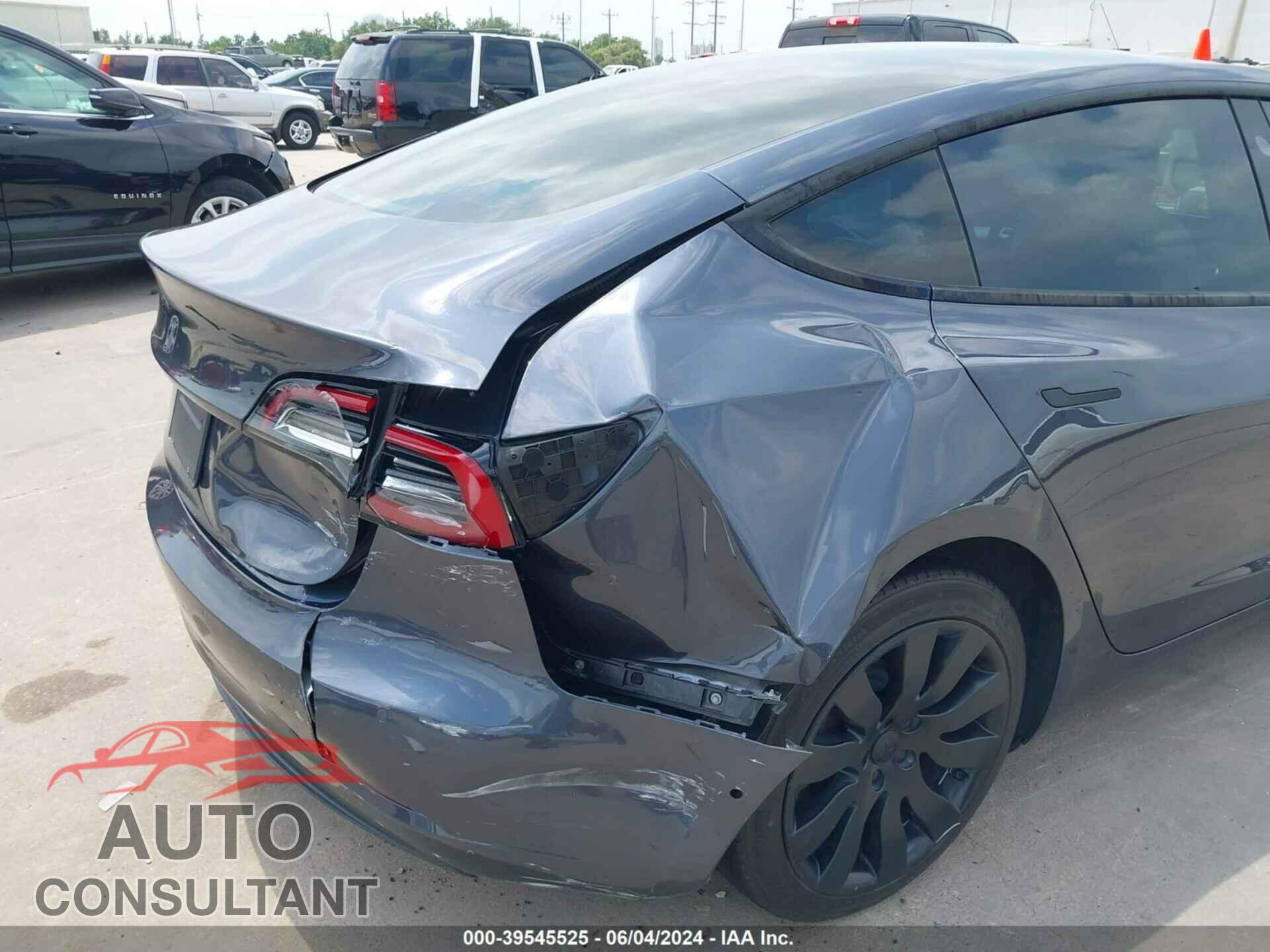 TESLA MODEL 3 2021 - 5YJ3E1EA4MF995007