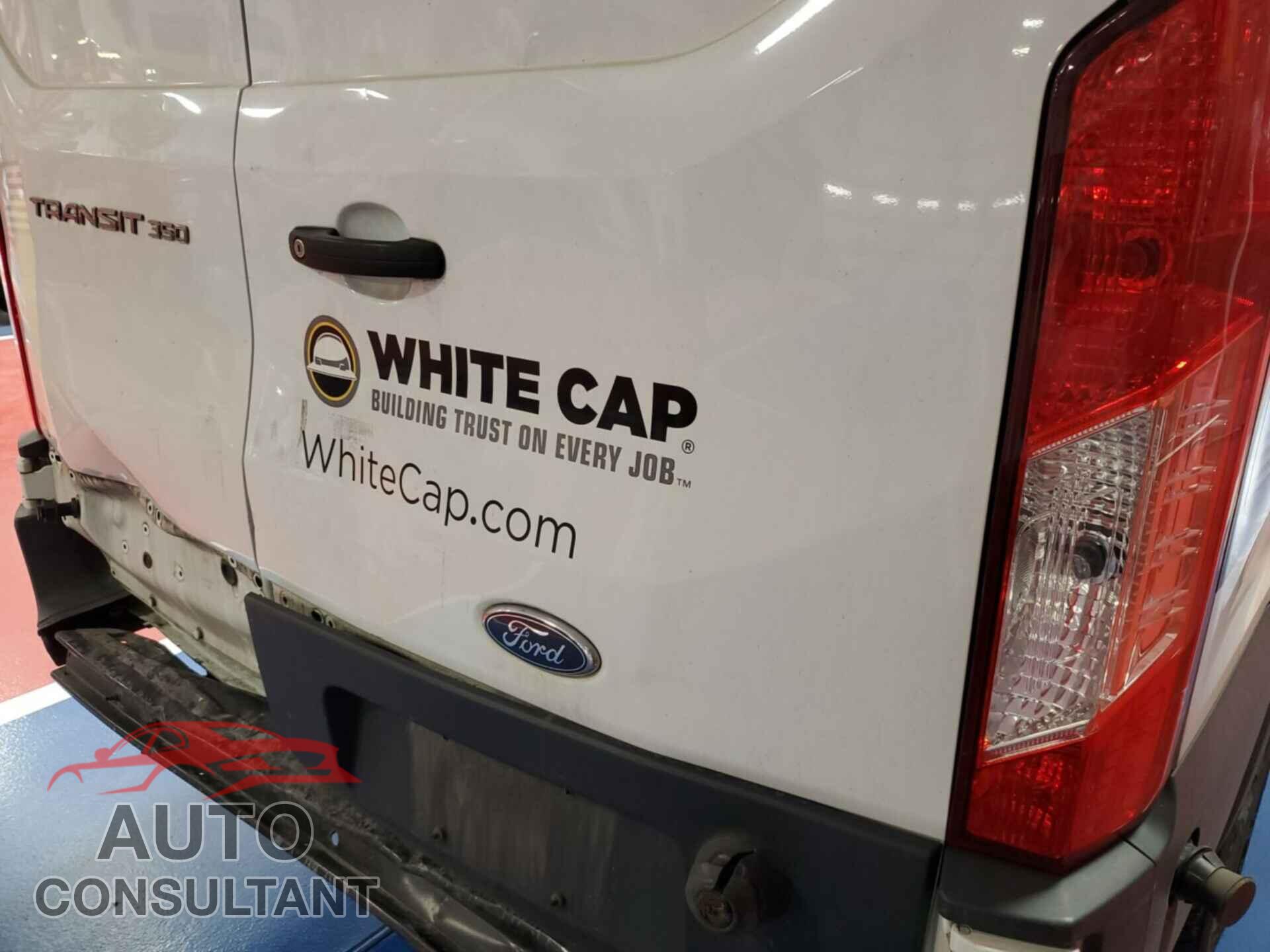 FORD TRANSIT 2018 - 1FTBW2XM6JKB23531