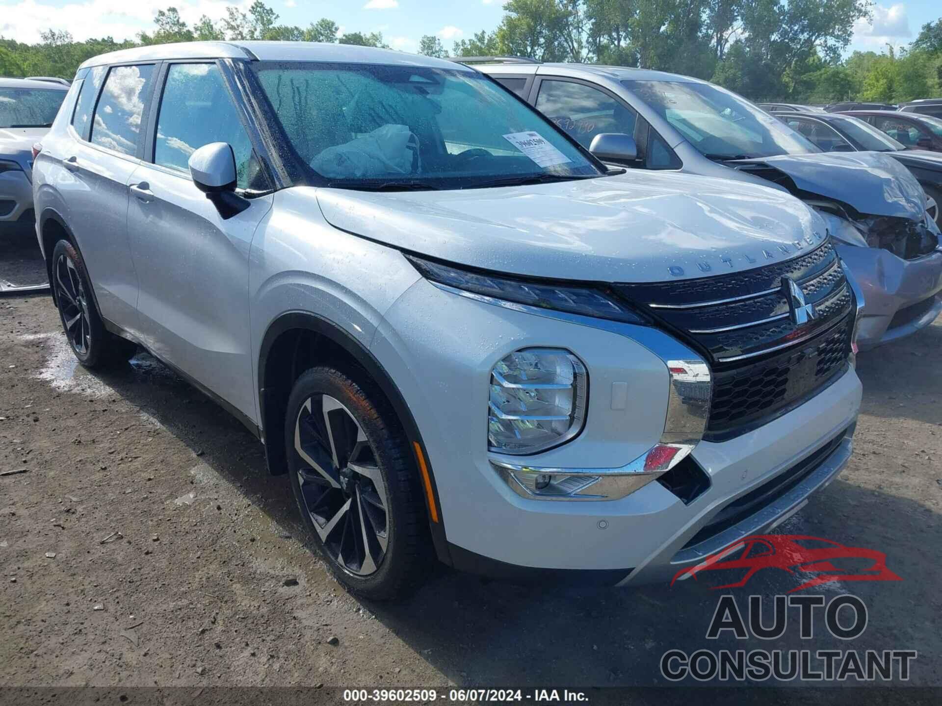 MITSUBISHI OUTLANDER 2023 - JA4J4UA85PZ046458