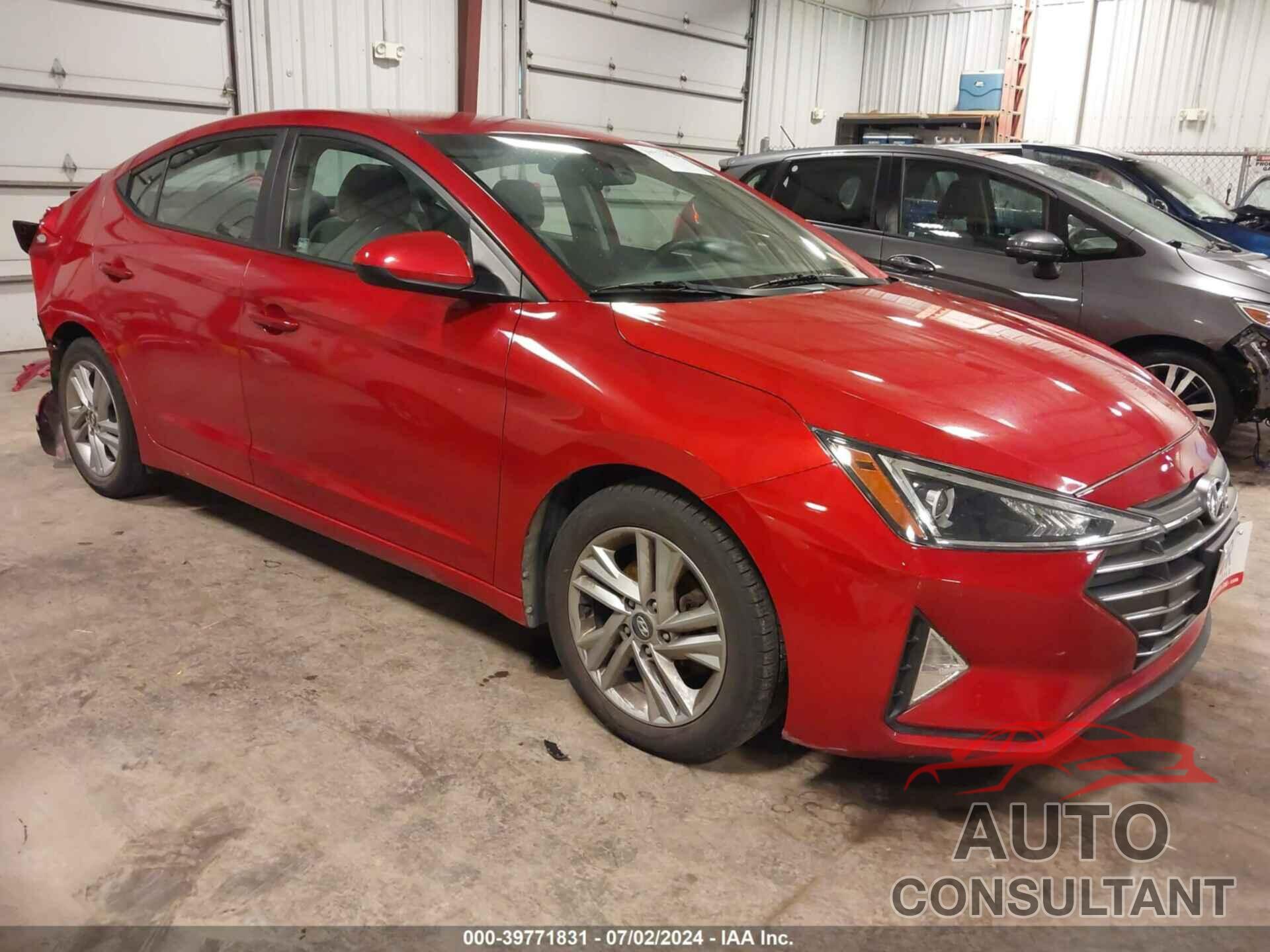 HYUNDAI ELANTRA 2020 - 5NPD84LF0LH615656