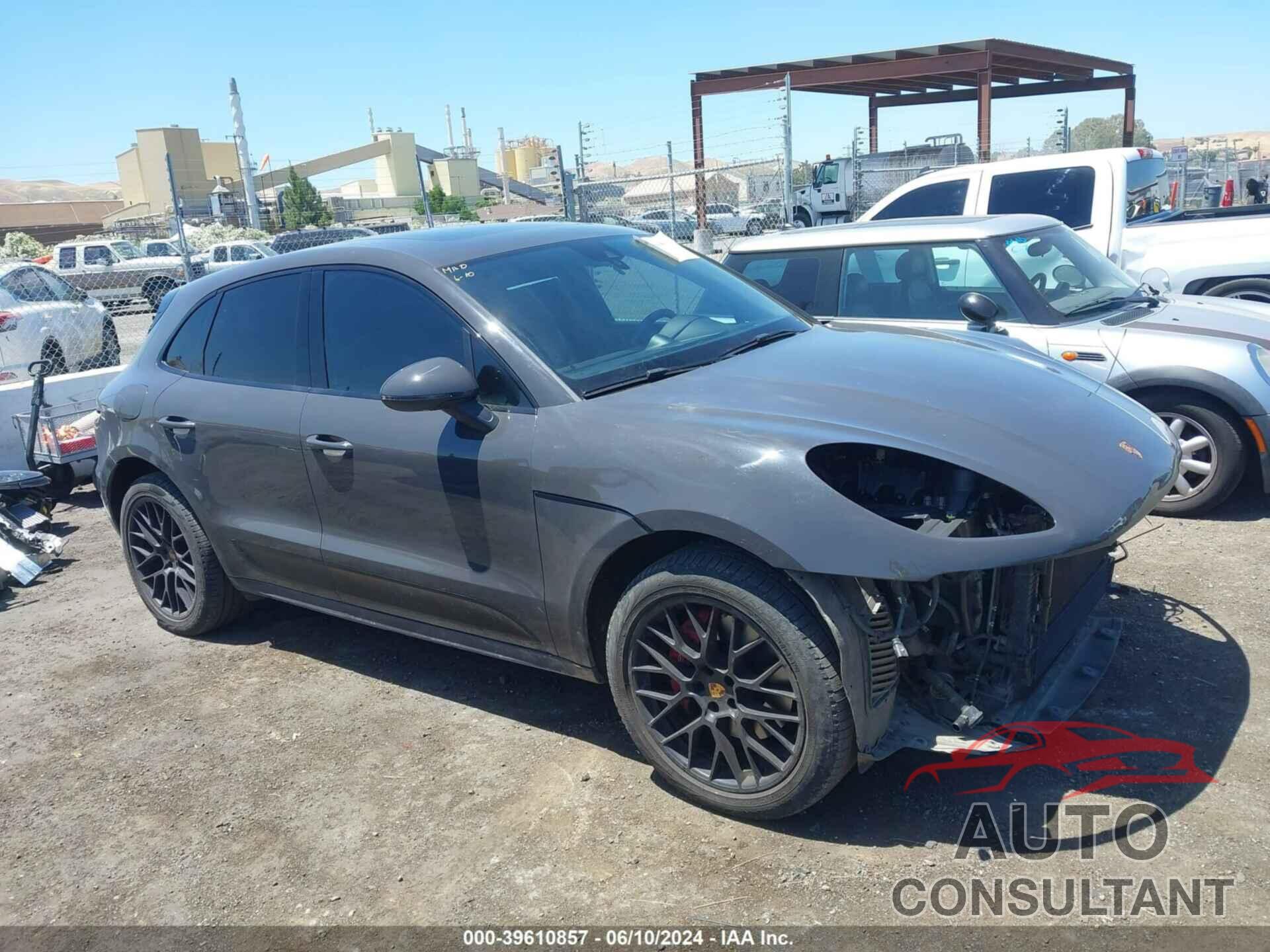 PORSCHE MACAN 2018 - WP1AG2A5XJLB63789